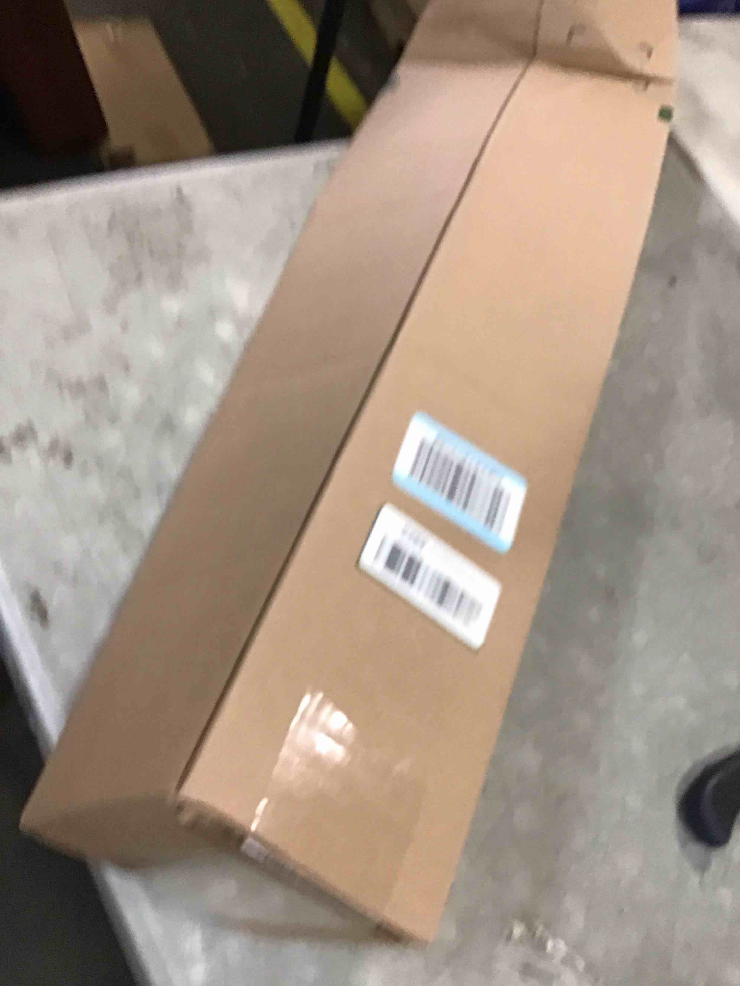 https://s3.amazonaws.com/lotting-images-prod/bidfta/PPE3426207_1749556976463.jpeg