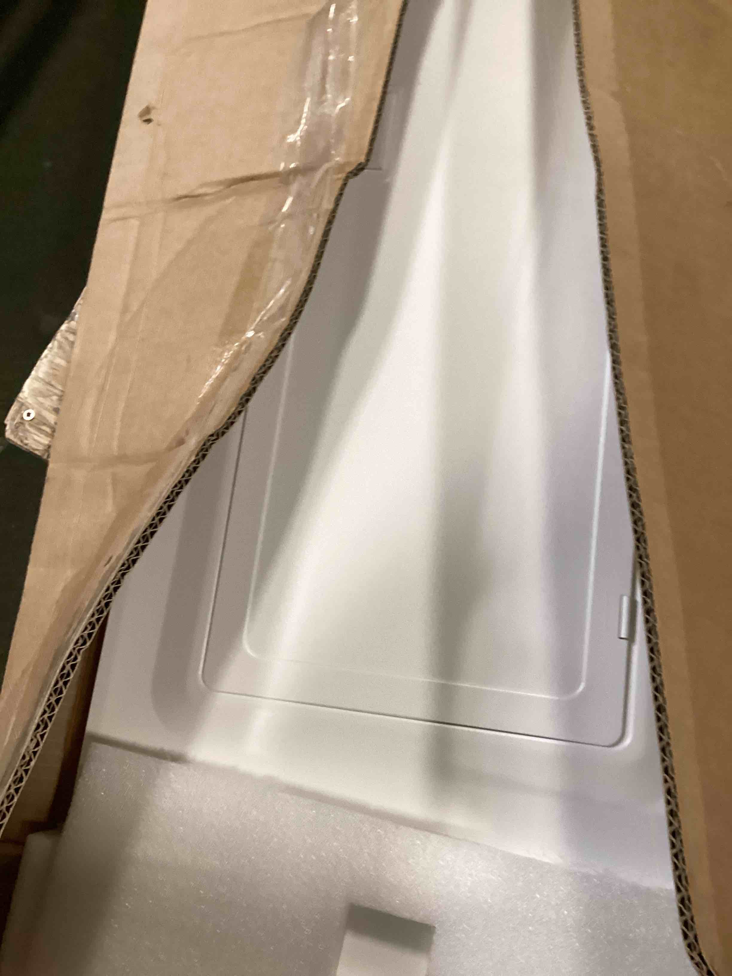 https://s3.amazonaws.com/lotting-images-prod/bidfta/PPE3427153_1748967371236.jpeg