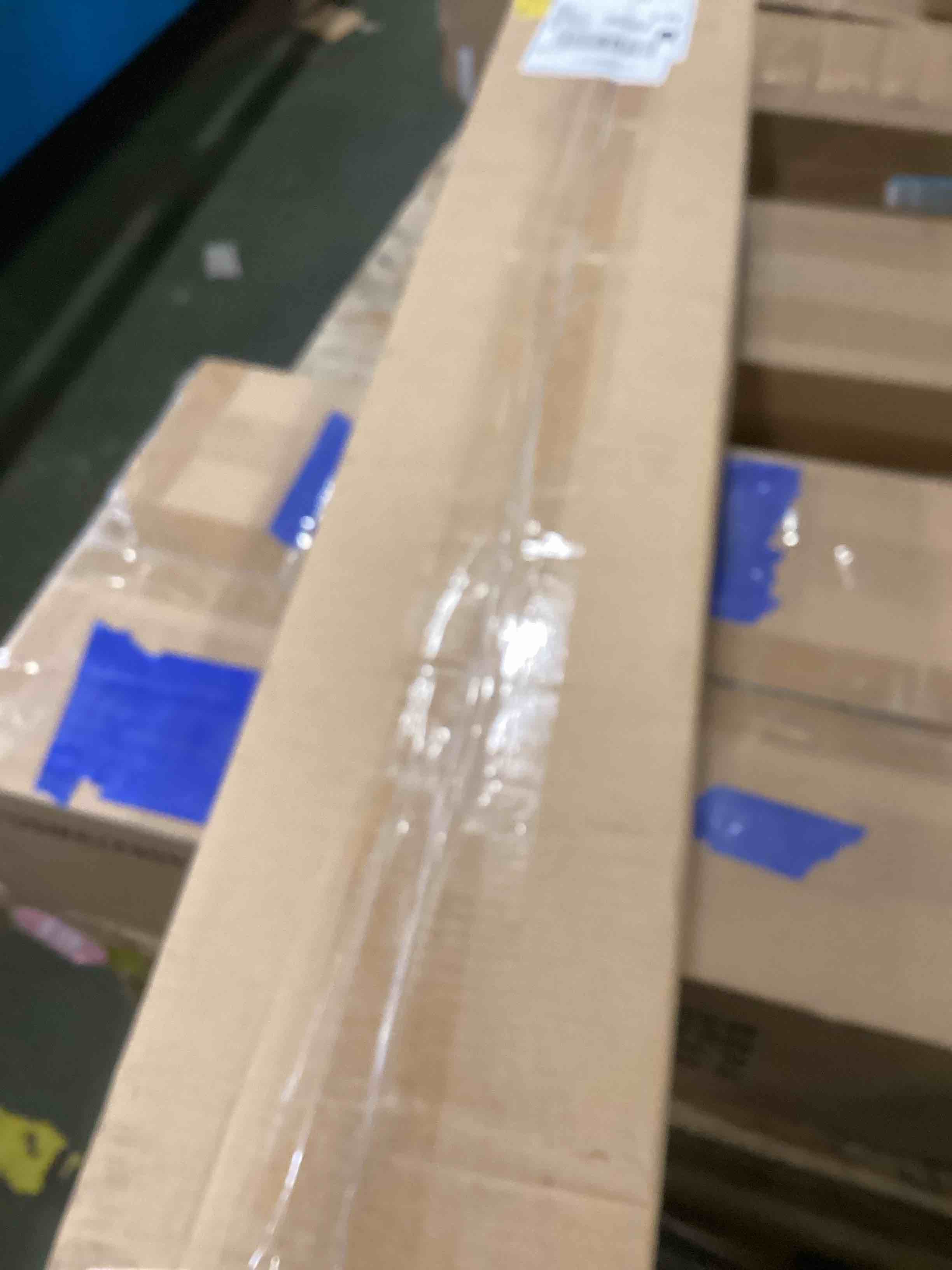 https://s3.amazonaws.com/lotting-images-prod/bidfta/PPE3427402_1749058101052.jpeg