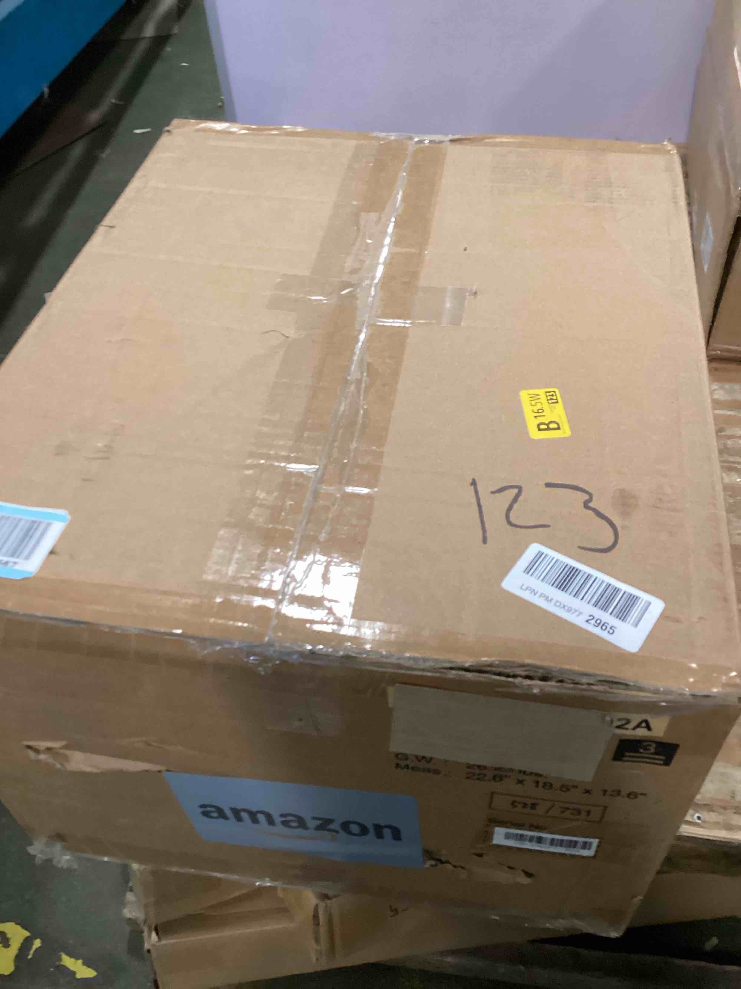 https://s3.amazonaws.com/lotting-images-prod/bidfta/PPE3427560_1749136876326.jpeg