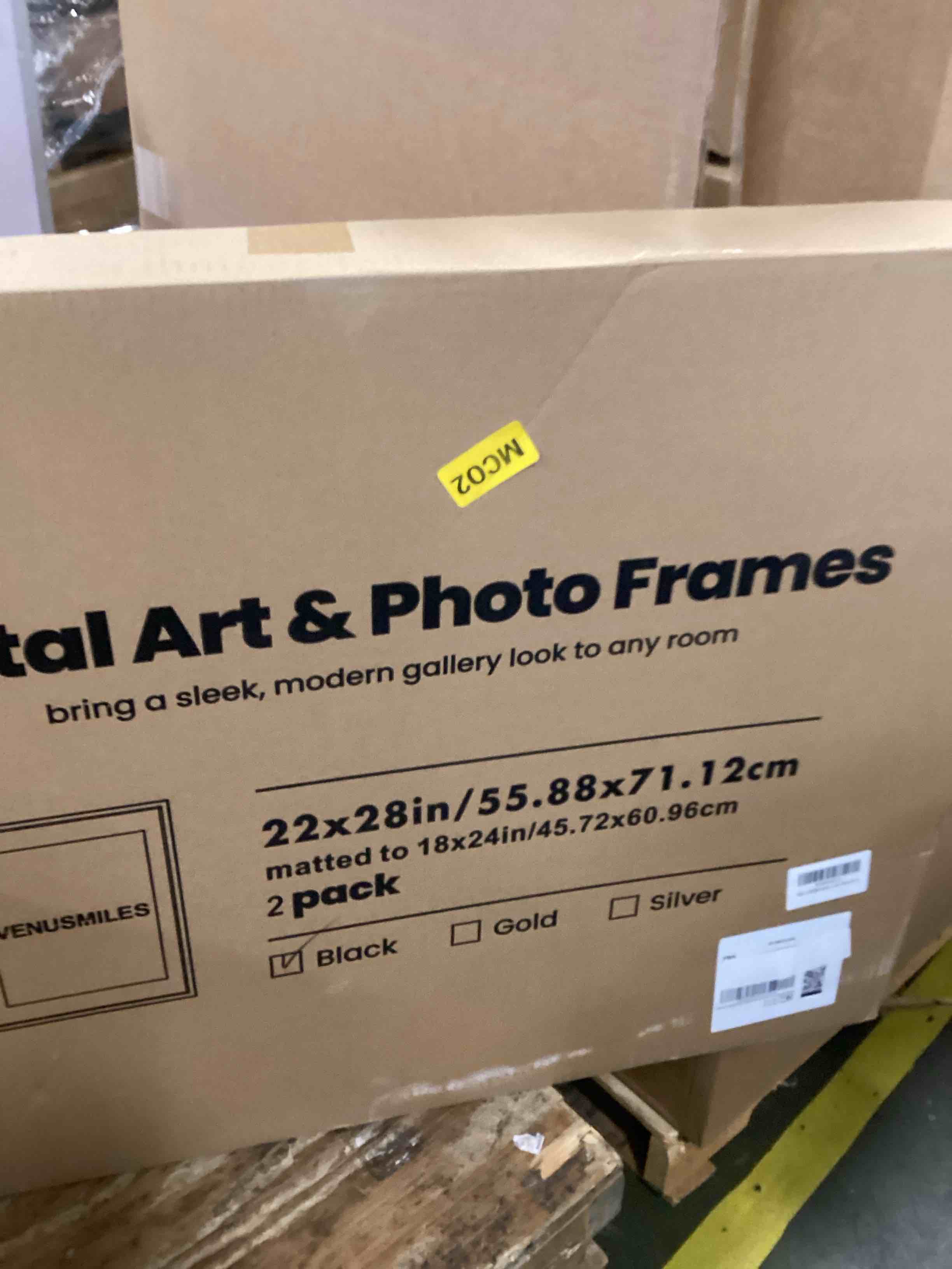 https://s3.amazonaws.com/lotting-images-prod/bidfta/PPE3427611_1749139557865.jpeg