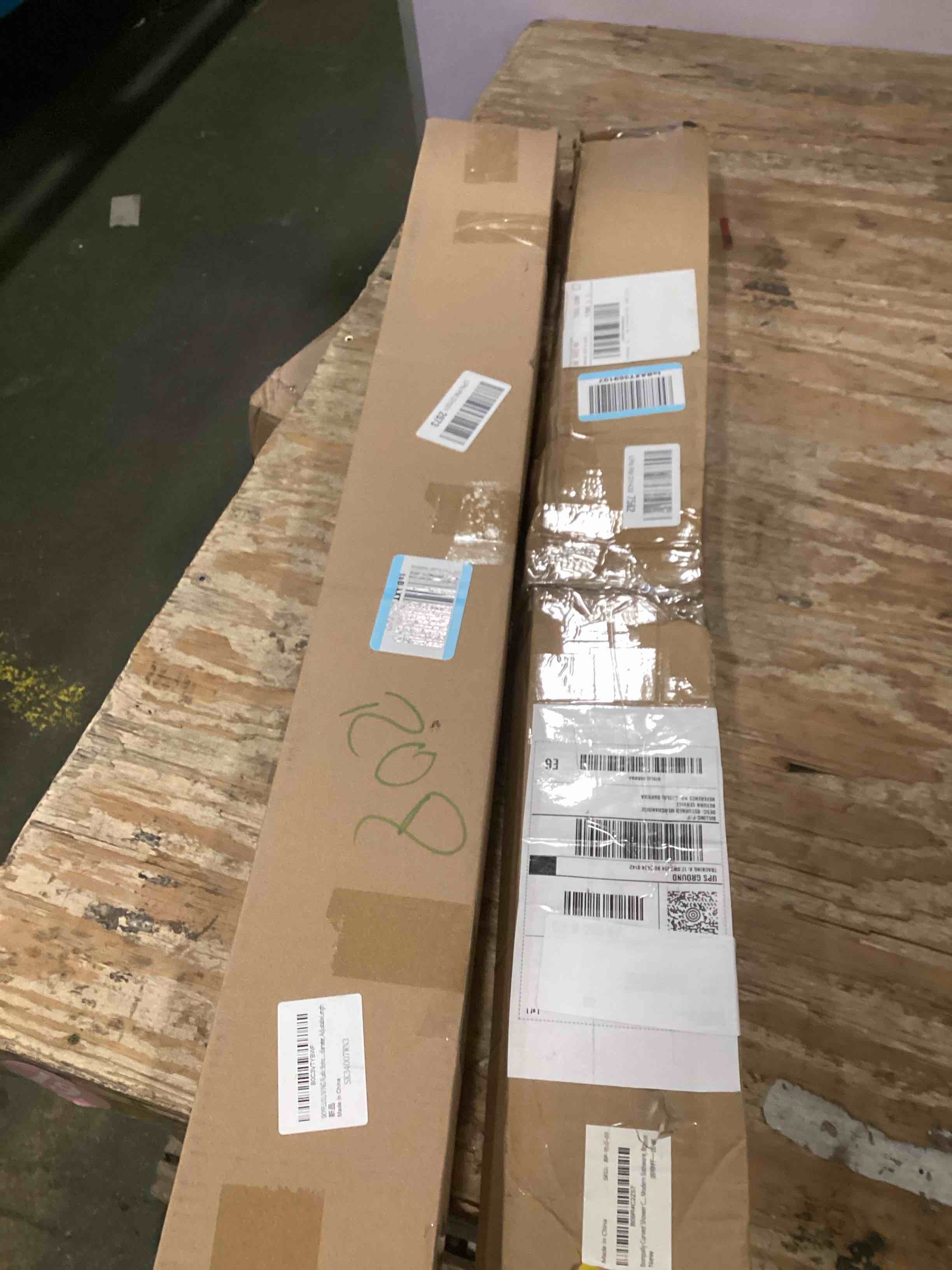 https://s3.amazonaws.com/lotting-images-prod/bidfta/PPE3428244_1749499488687.jpeg