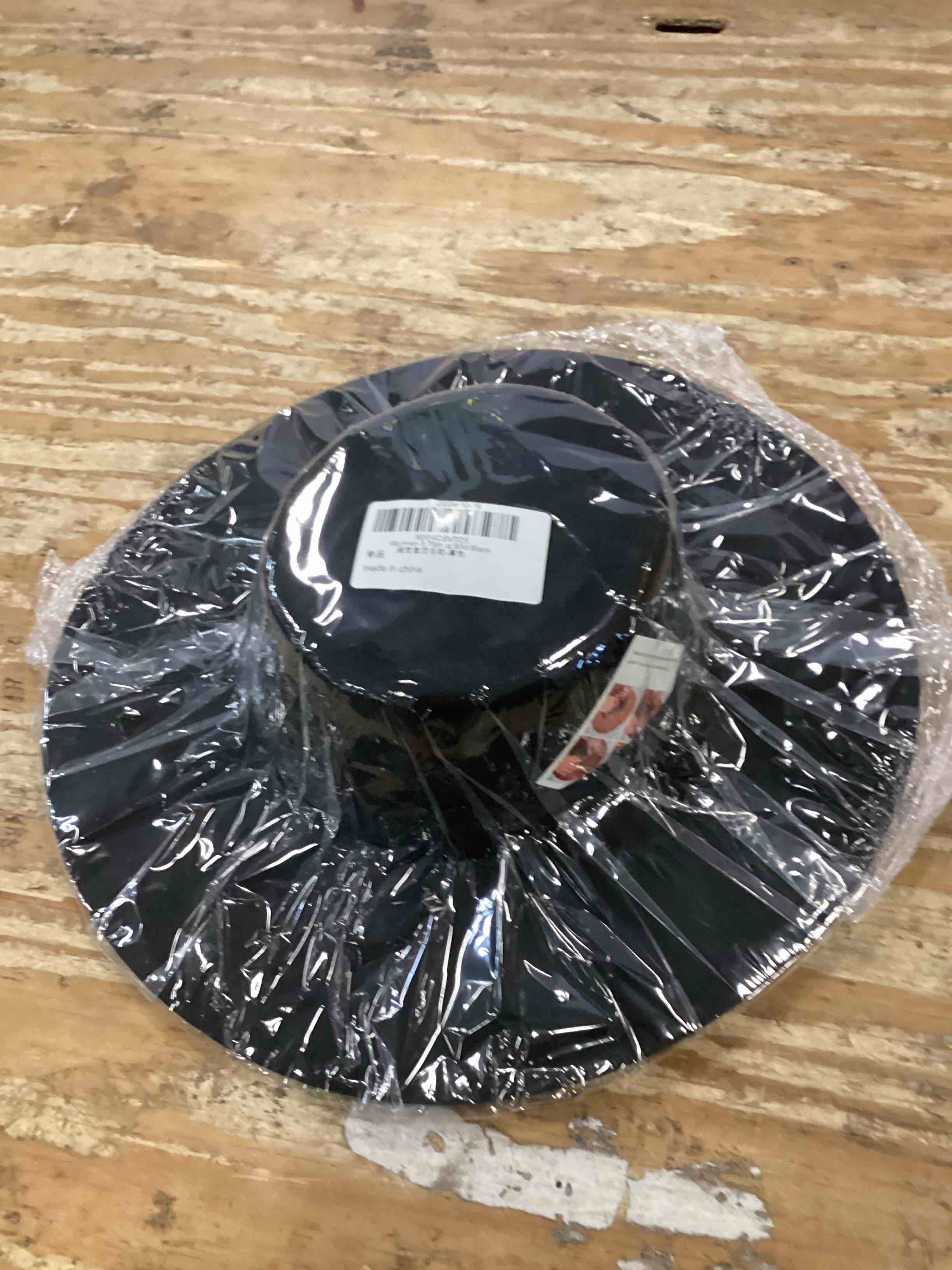 https://s3.amazonaws.com/lotting-images-prod/bidfta/PPE3428306_1749561653710.jpeg