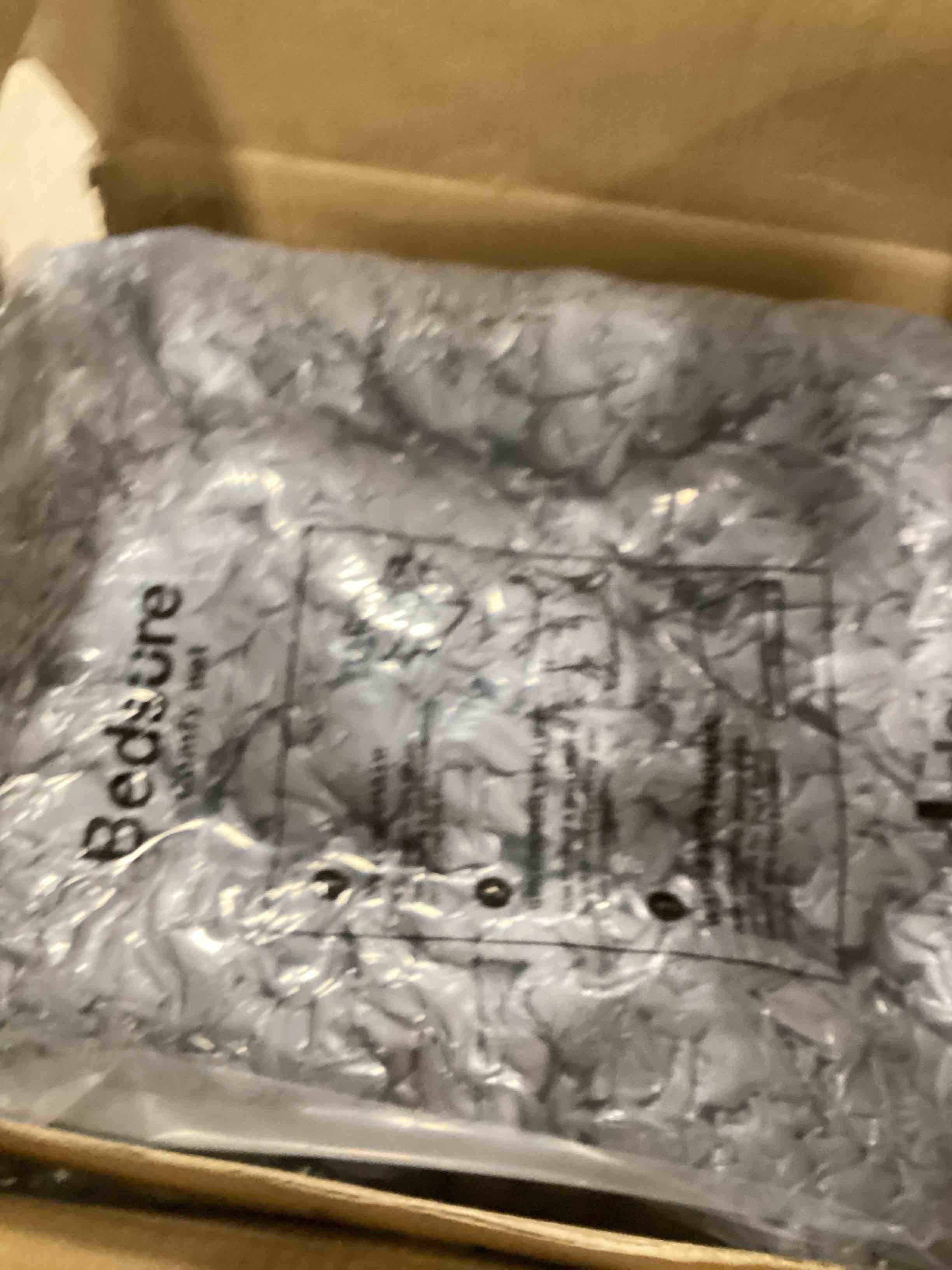 https://s3.amazonaws.com/lotting-images-prod/bidfta/PPE3428534_1749644908281.jpeg
