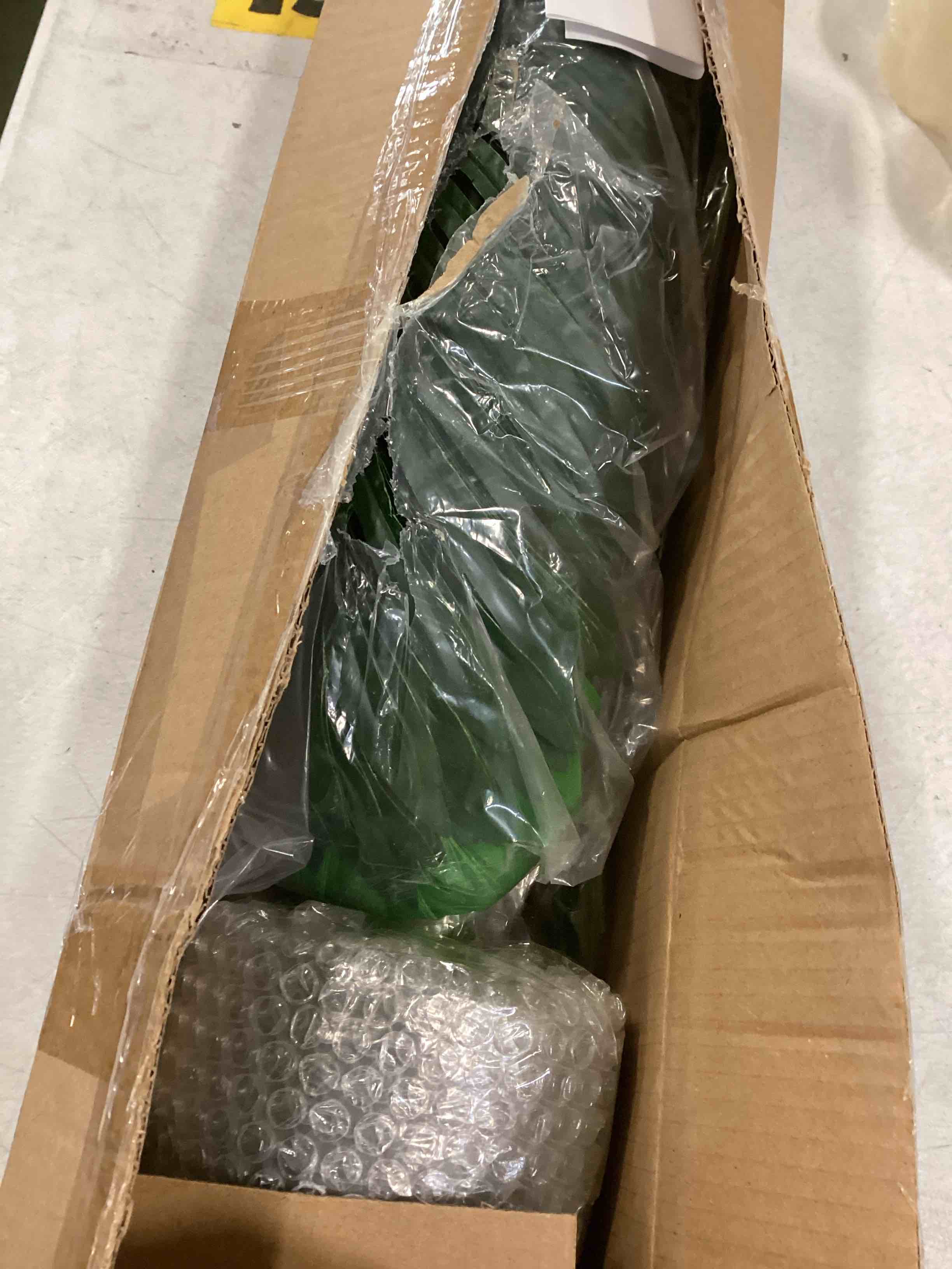 https://s3.amazonaws.com/lotting-images-prod/bidfta/PPE3431390_1749039638007.jpeg
