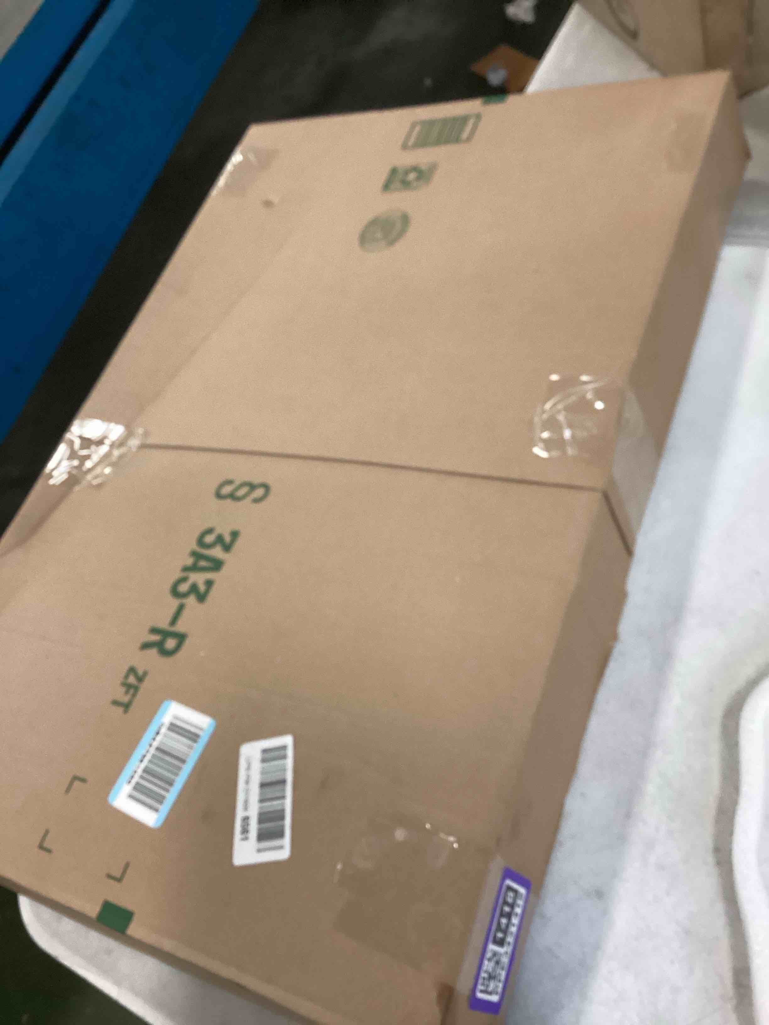 https://s3.amazonaws.com/lotting-images-prod/bidfta/PPE3431418_1749045224904.jpeg