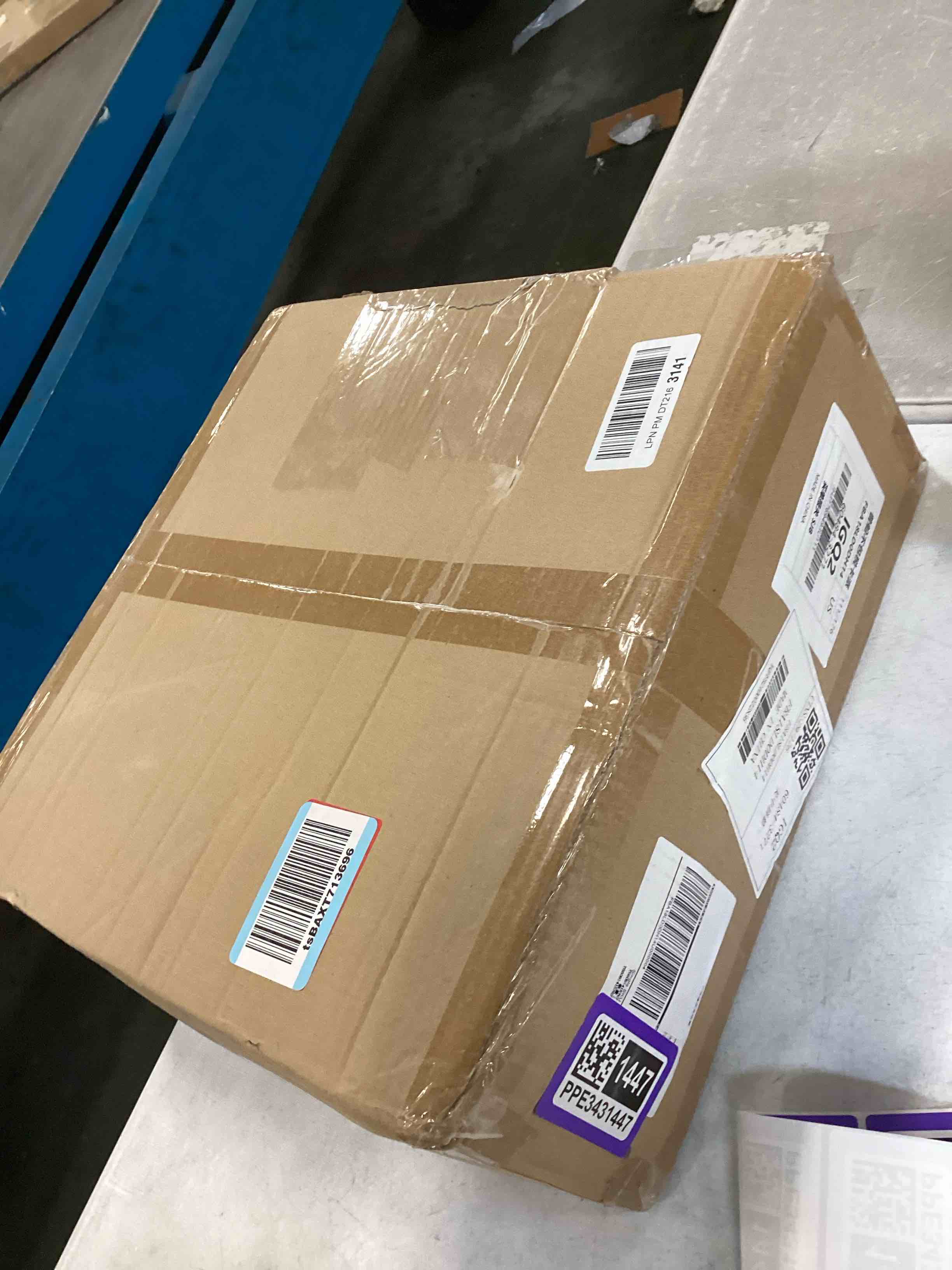 https://s3.amazonaws.com/lotting-images-prod/bidfta/PPE3431447_1749049488112.jpeg