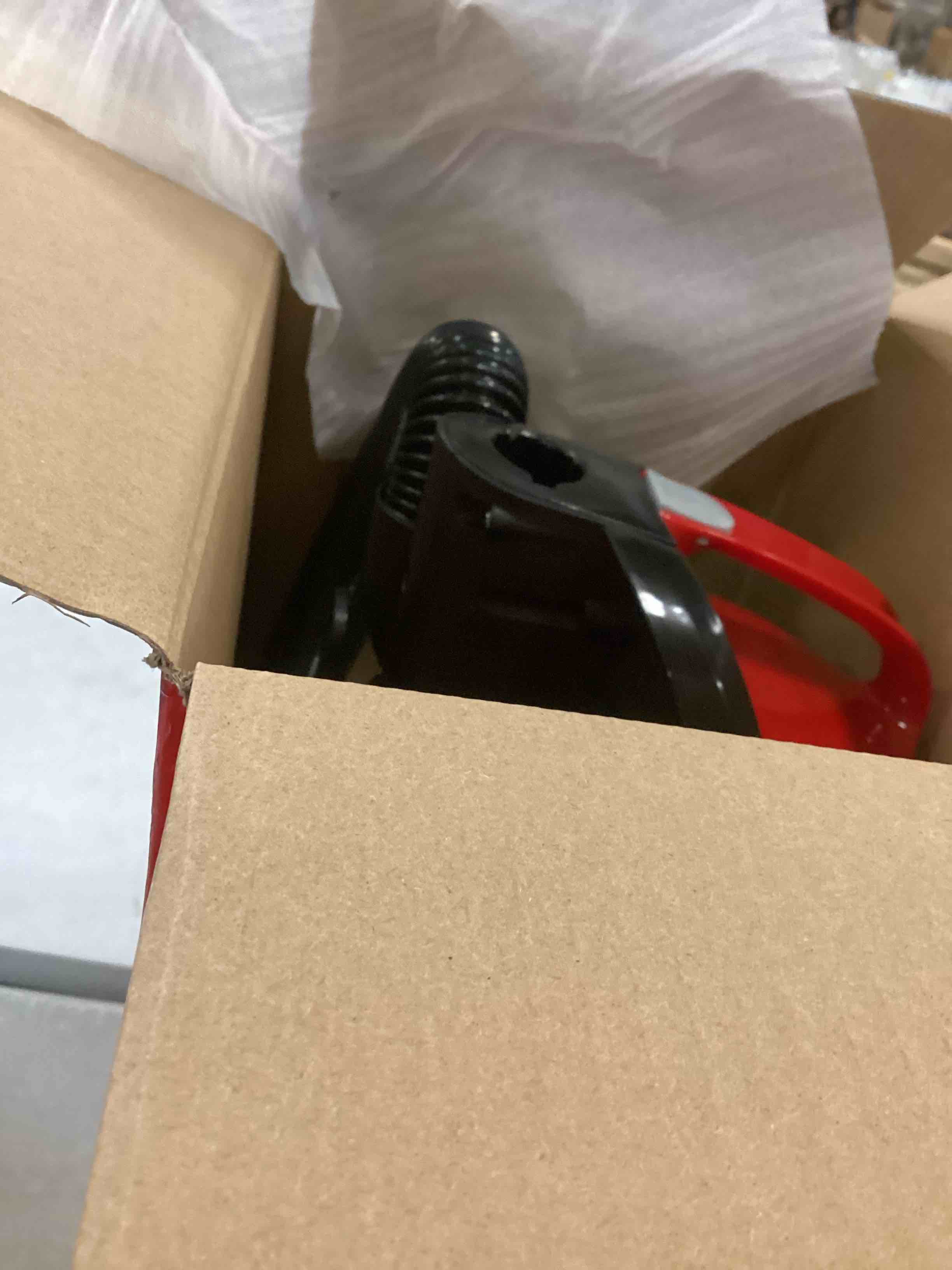 https://s3.amazonaws.com/lotting-images-prod/bidfta/PPE3431625_1749134952506.jpeg