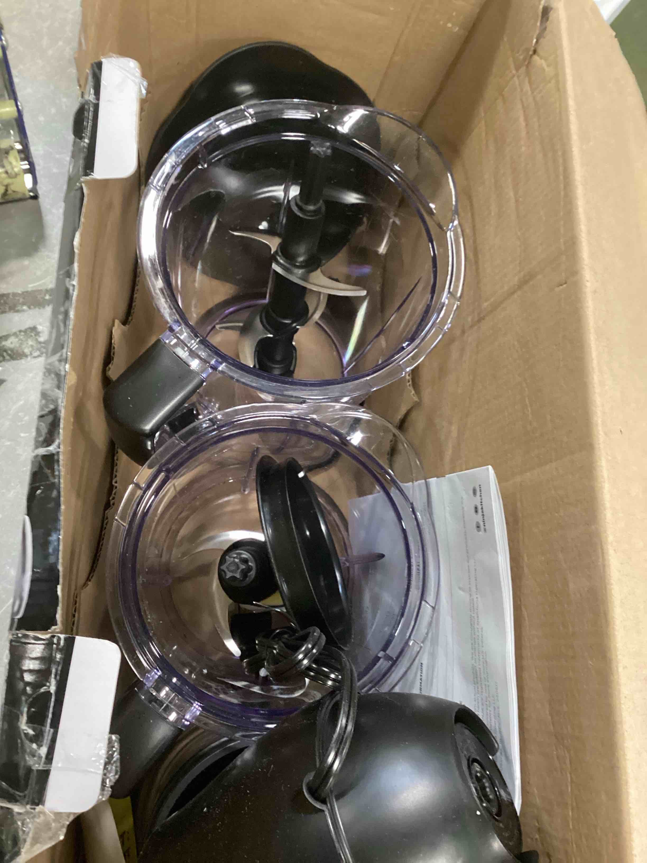 https://s3.amazonaws.com/lotting-images-prod/bidfta/PPE3431640_1749133191692.jpeg