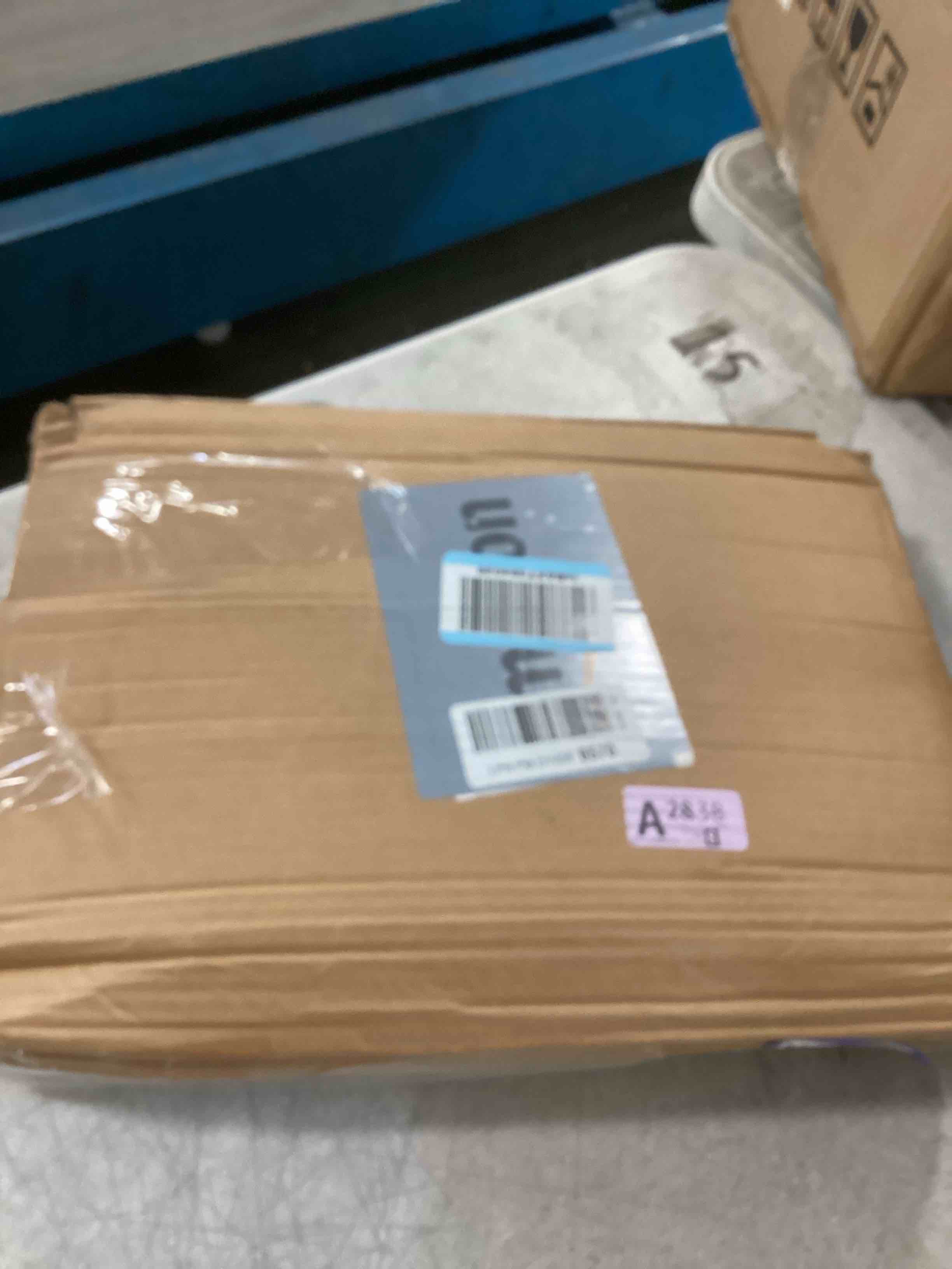 https://s3.amazonaws.com/lotting-images-prod/bidfta/PPE3432804_1749818966929.jpeg