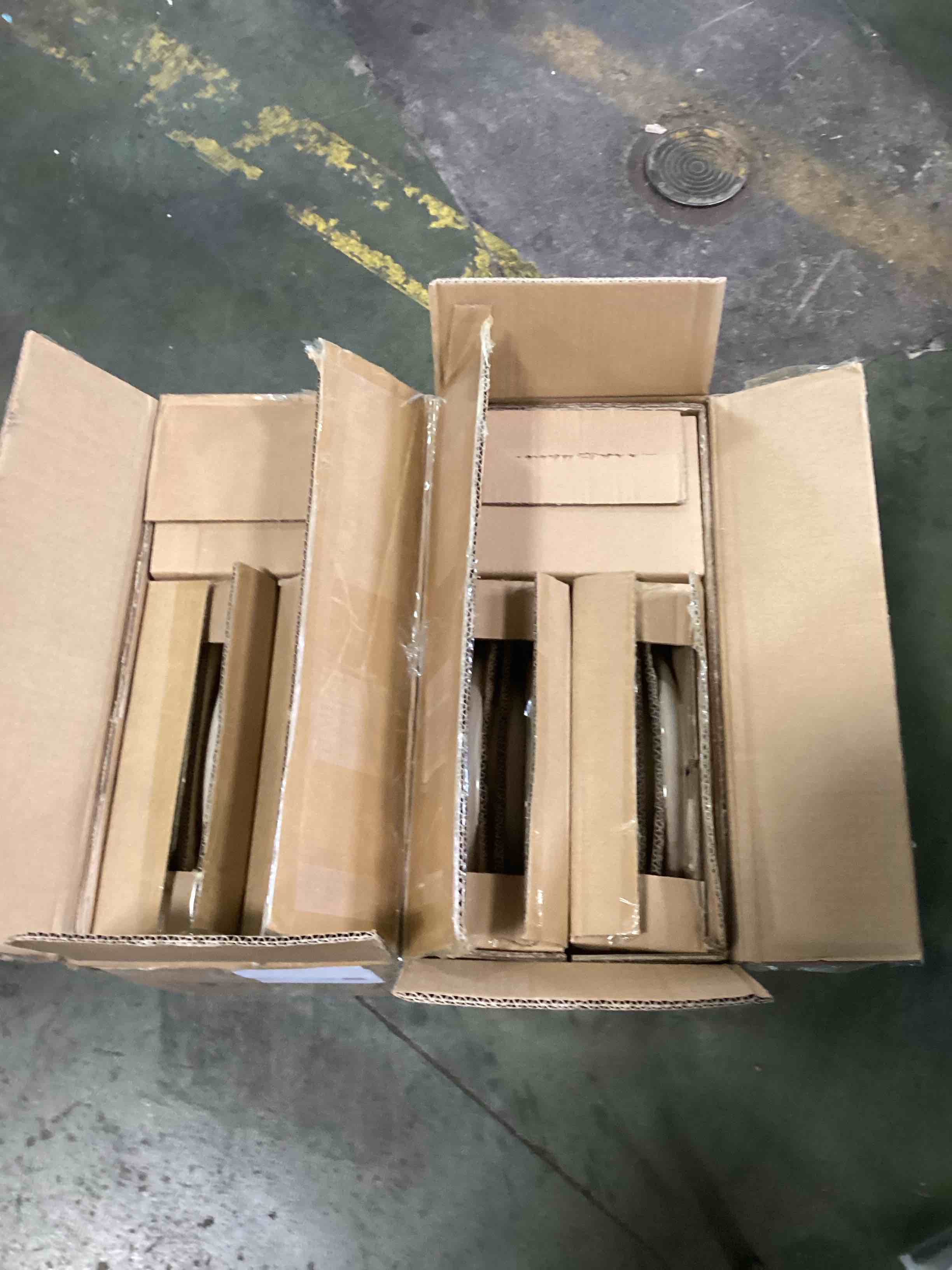 https://s3.amazonaws.com/lotting-images-prod/bidfta/PPE3433177_1748961556747.jpeg