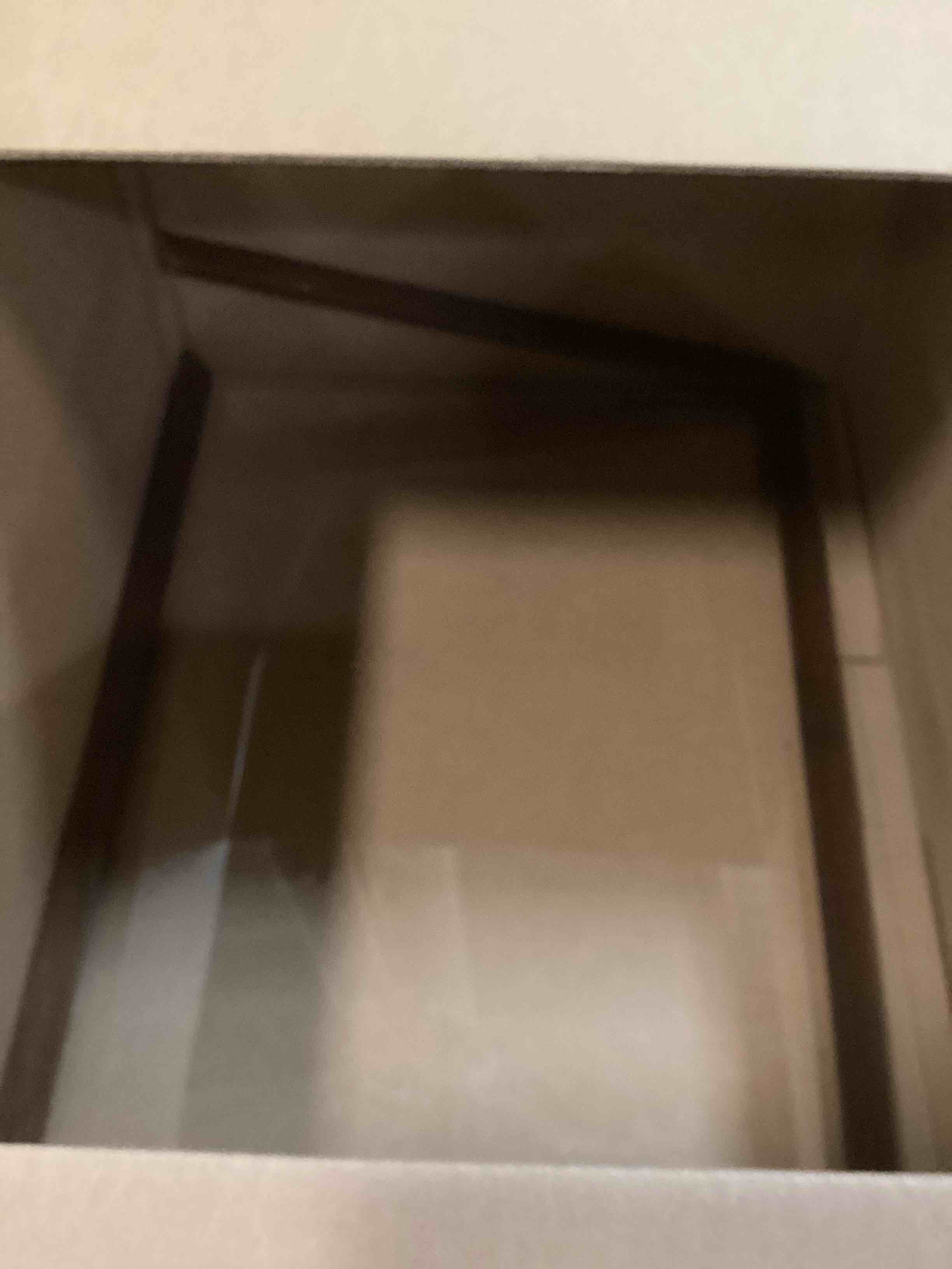 https://s3.amazonaws.com/lotting-images-prod/bidfta/PPE3433414_1749047210608.jpeg