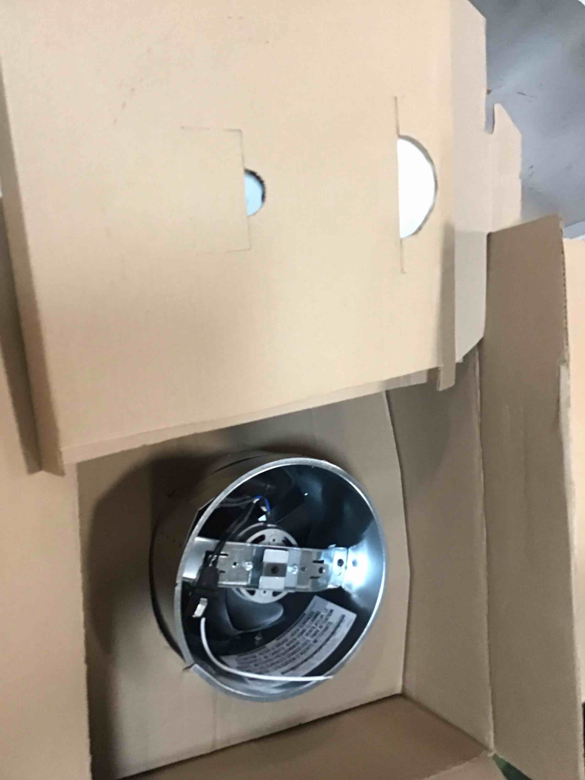 https://s3.amazonaws.com/lotting-images-prod/bidfta/PPE3433670_1749143883397.jpeg