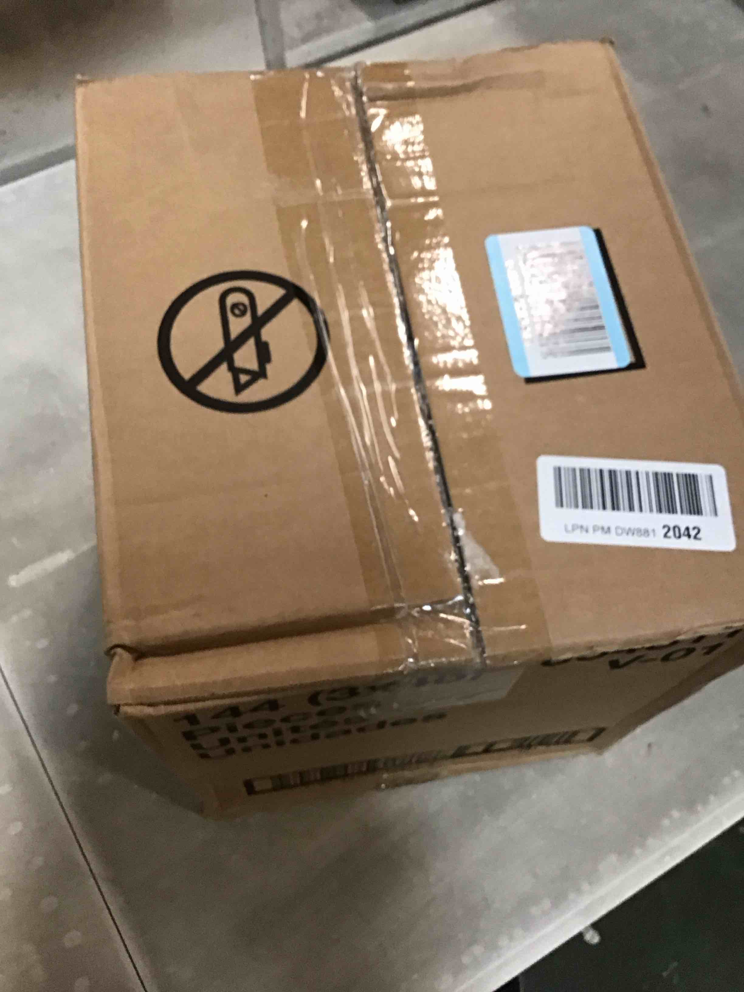 https://s3.amazonaws.com/lotting-images-prod/bidfta/PPE3433681_1749144813875.jpeg