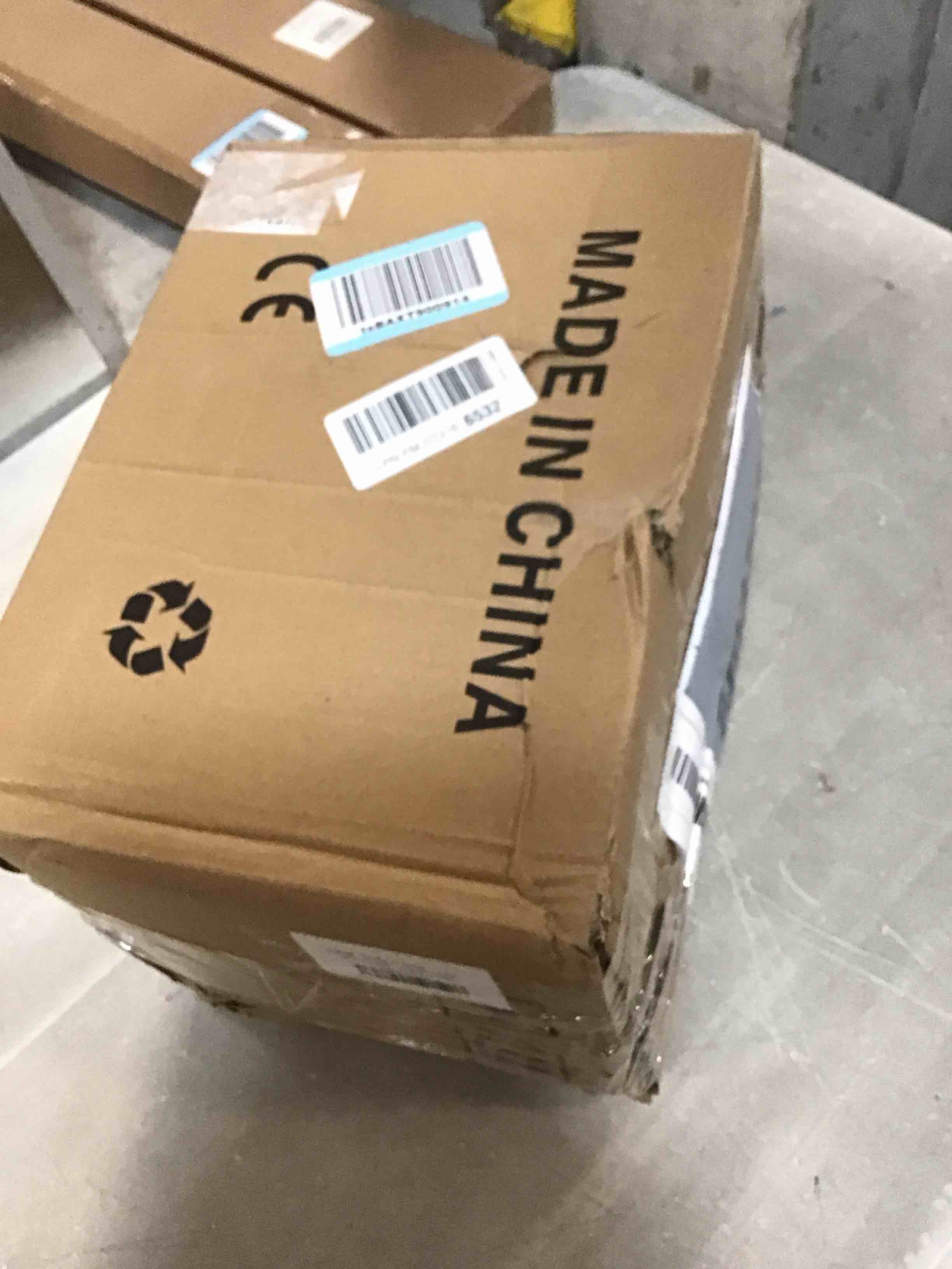 https://s3.amazonaws.com/lotting-images-prod/bidfta/PPE3433682_1749144862154.jpeg