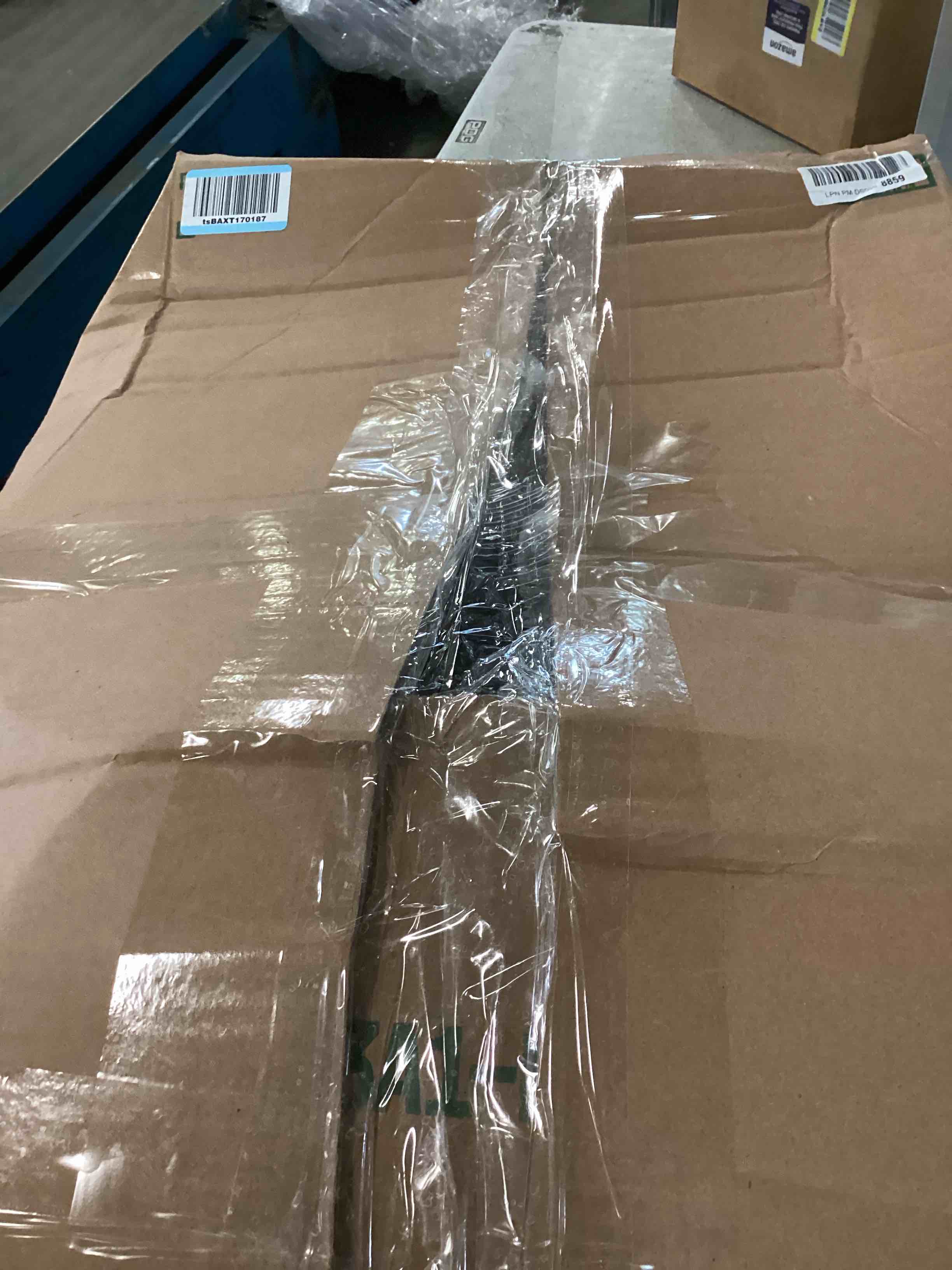 https://s3.amazonaws.com/lotting-images-prod/bidfta/PPE3434656_1749570872186.jpeg