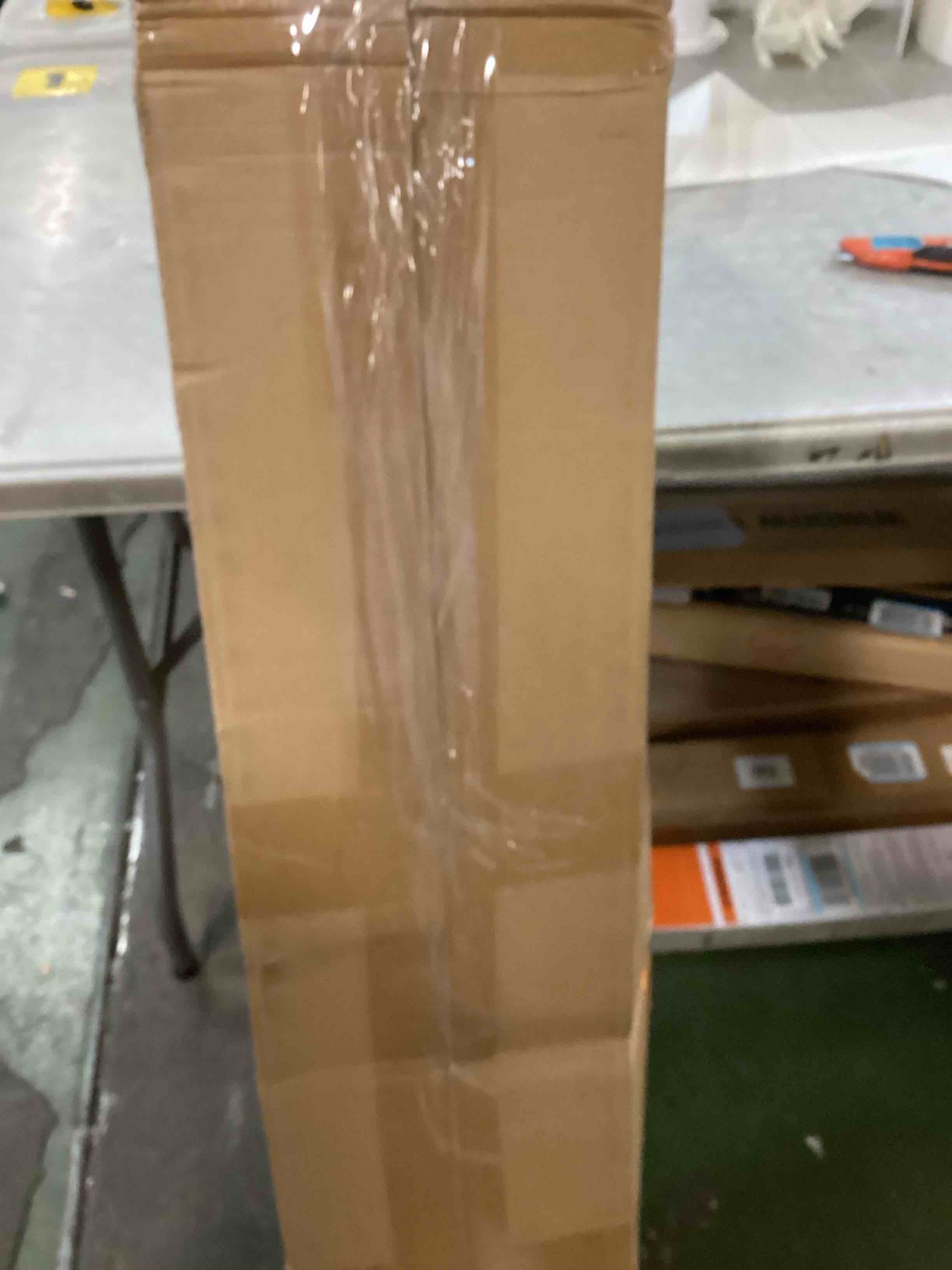 https://s3.amazonaws.com/lotting-images-prod/bidfta/PPE3435245_1749911410439.jpeg