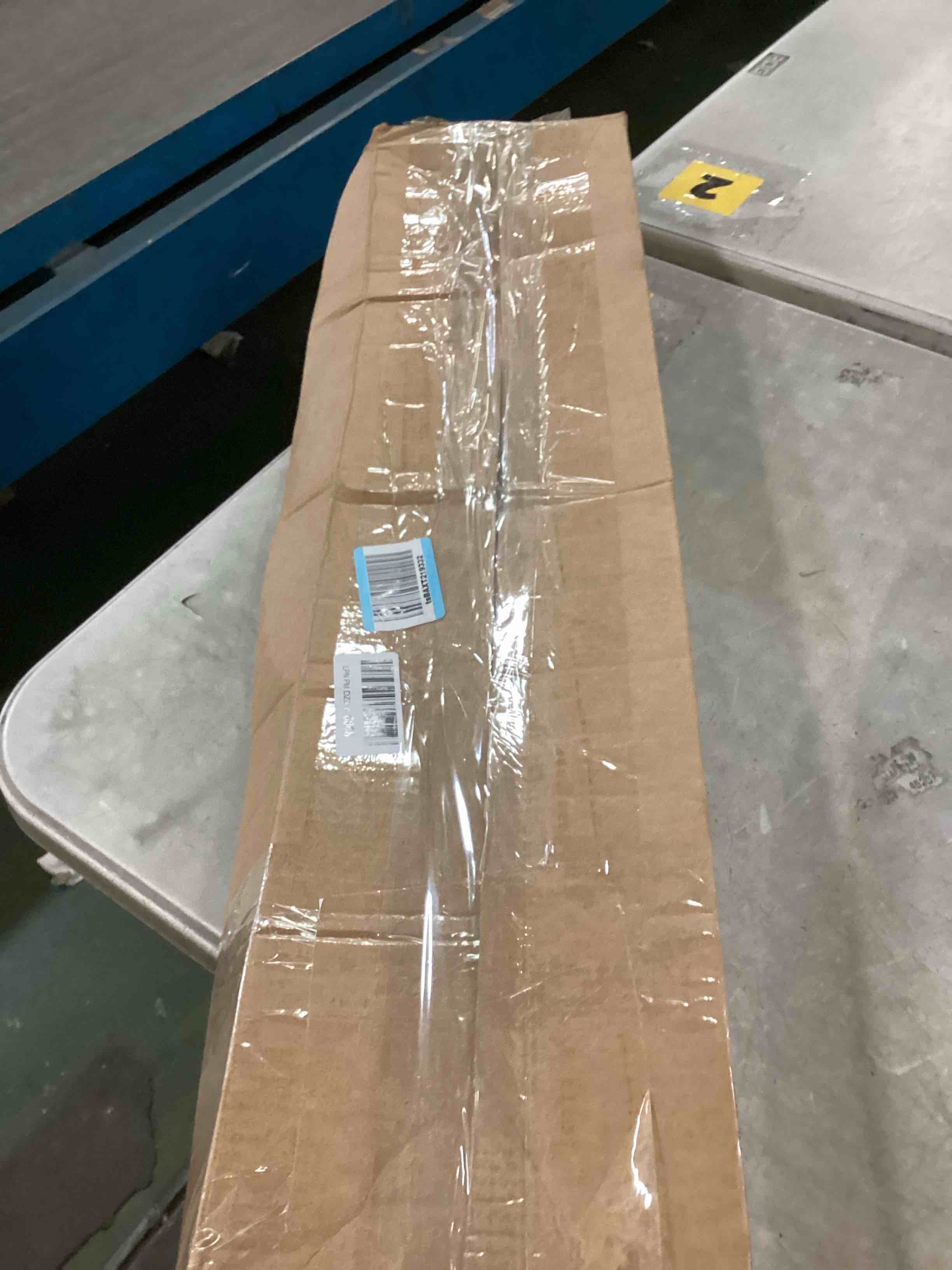 https://s3.amazonaws.com/lotting-images-prod/bidfta/PPE3435253_1749912225563.jpeg