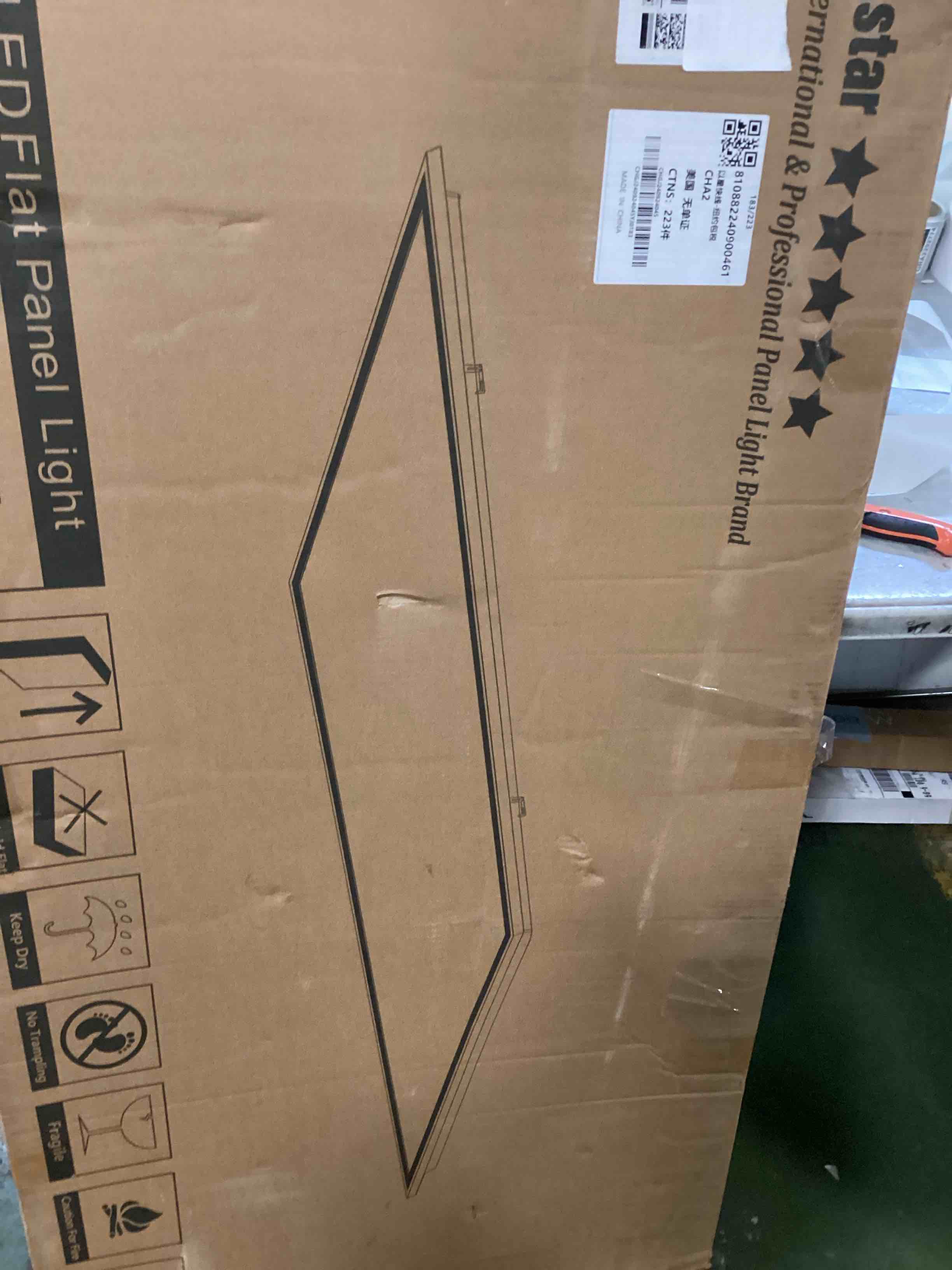https://s3.amazonaws.com/lotting-images-prod/bidfta/PPE3435352_1749925990688.jpeg