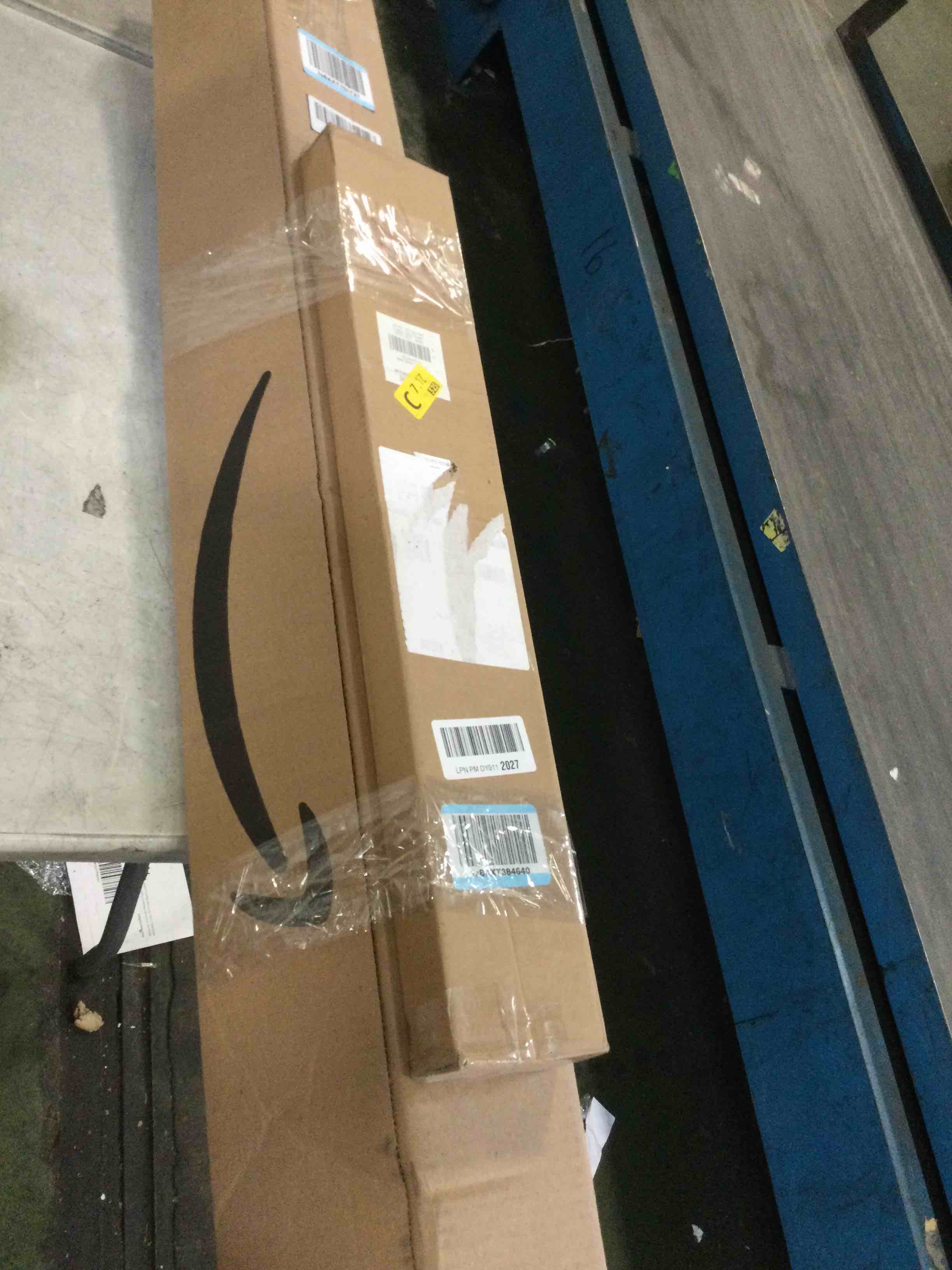 https://s3.amazonaws.com/lotting-images-prod/bidfta/PPE3435908_1750268026465.jpeg