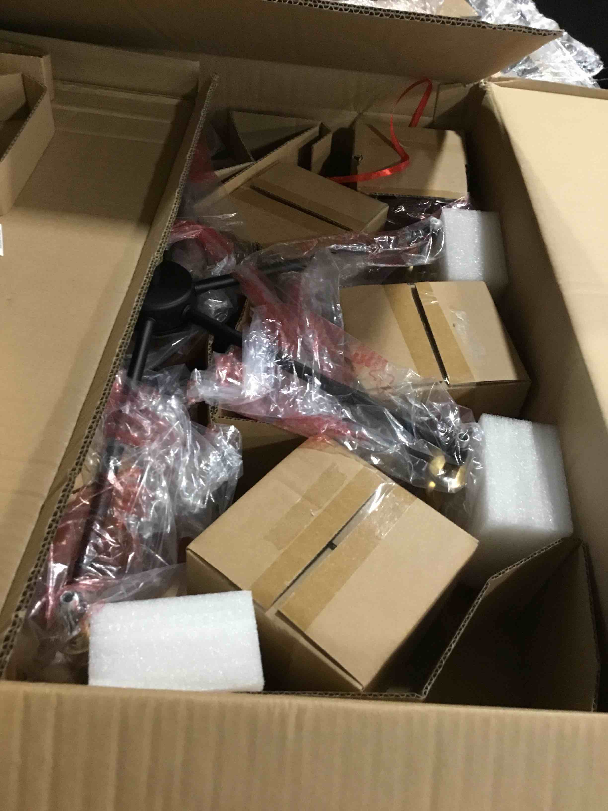 https://s3.amazonaws.com/lotting-images-prod/bidfta/PPE3436705_1748434826008.jpeg