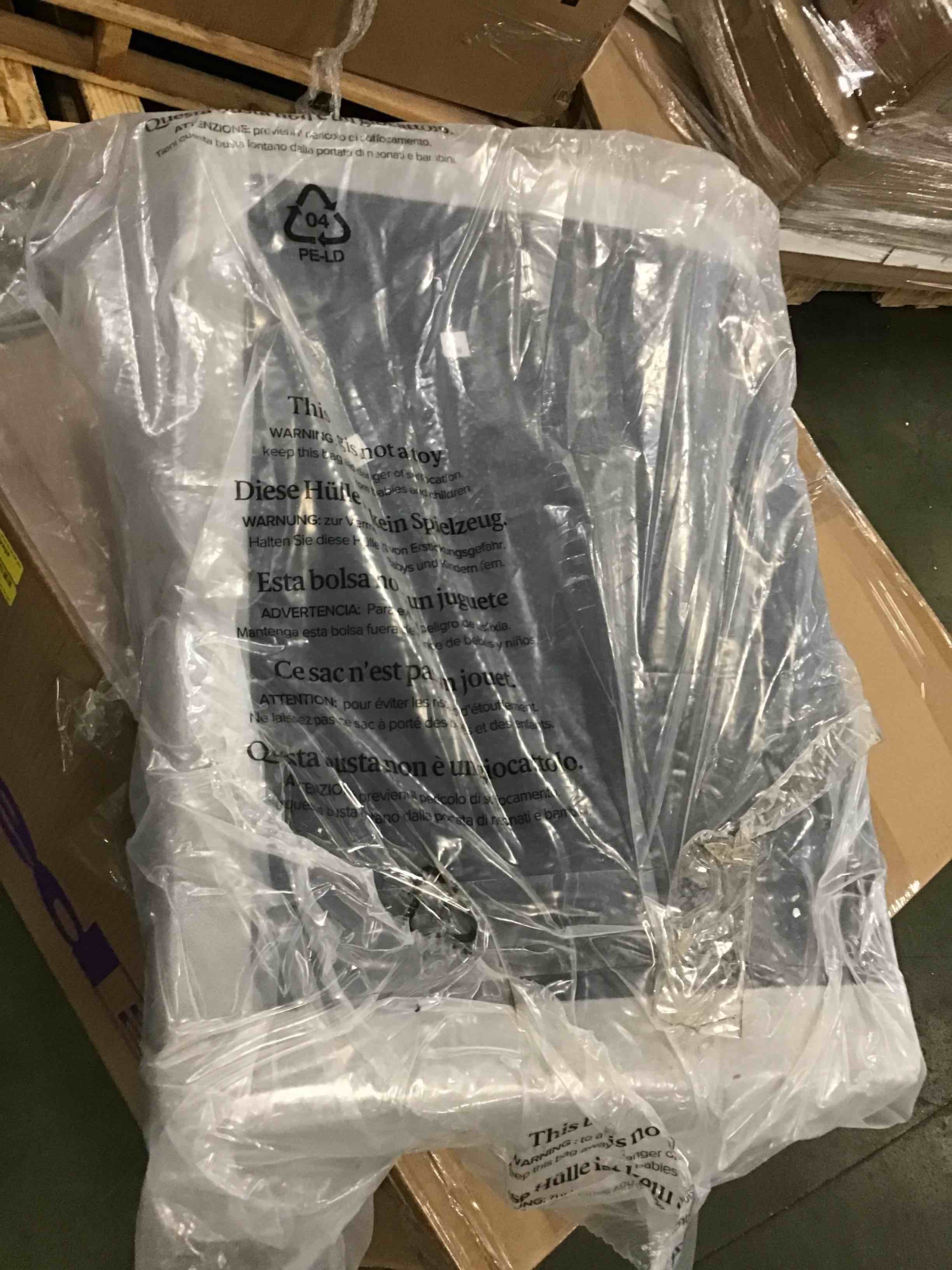 https://s3.amazonaws.com/lotting-images-prod/bidfta/PPE3436893_1748547571391.jpeg