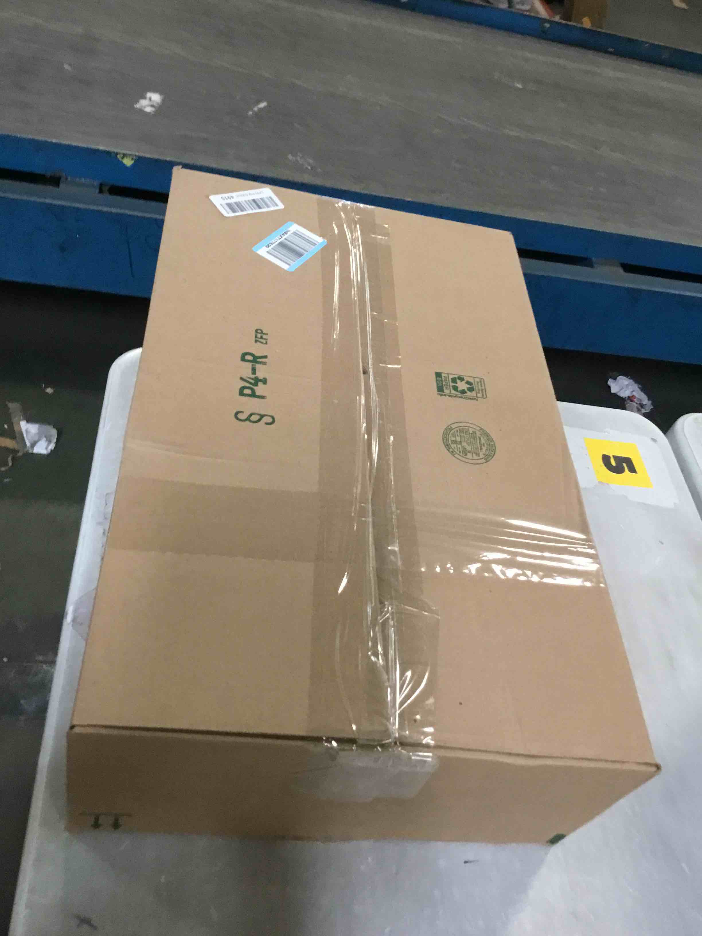https://s3.amazonaws.com/lotting-images-prod/bidfta/PPE3437119_1748878390841.jpeg