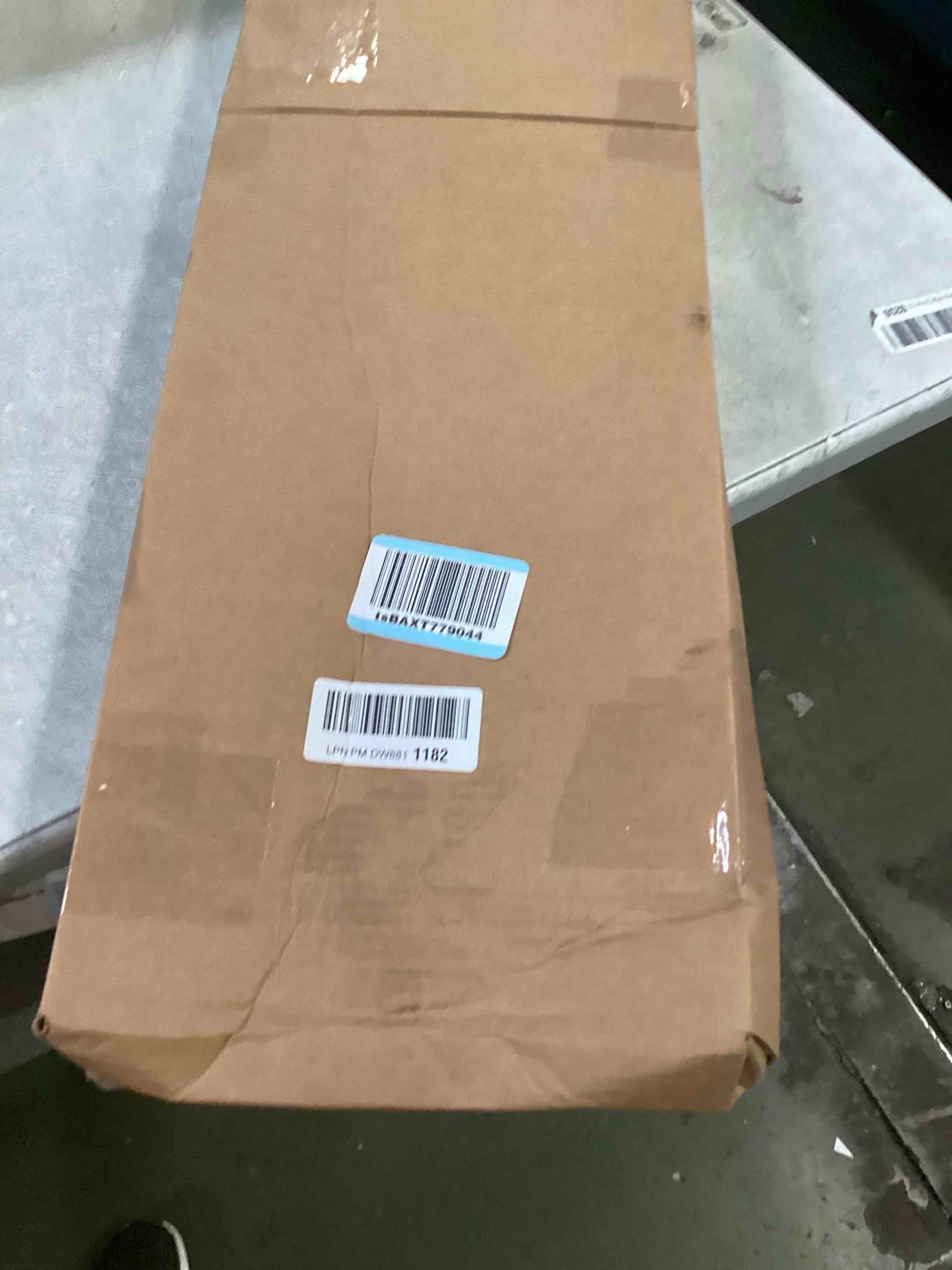 https://s3.amazonaws.com/lotting-images-prod/bidfta/PPE3437981_1749232478100.jpeg