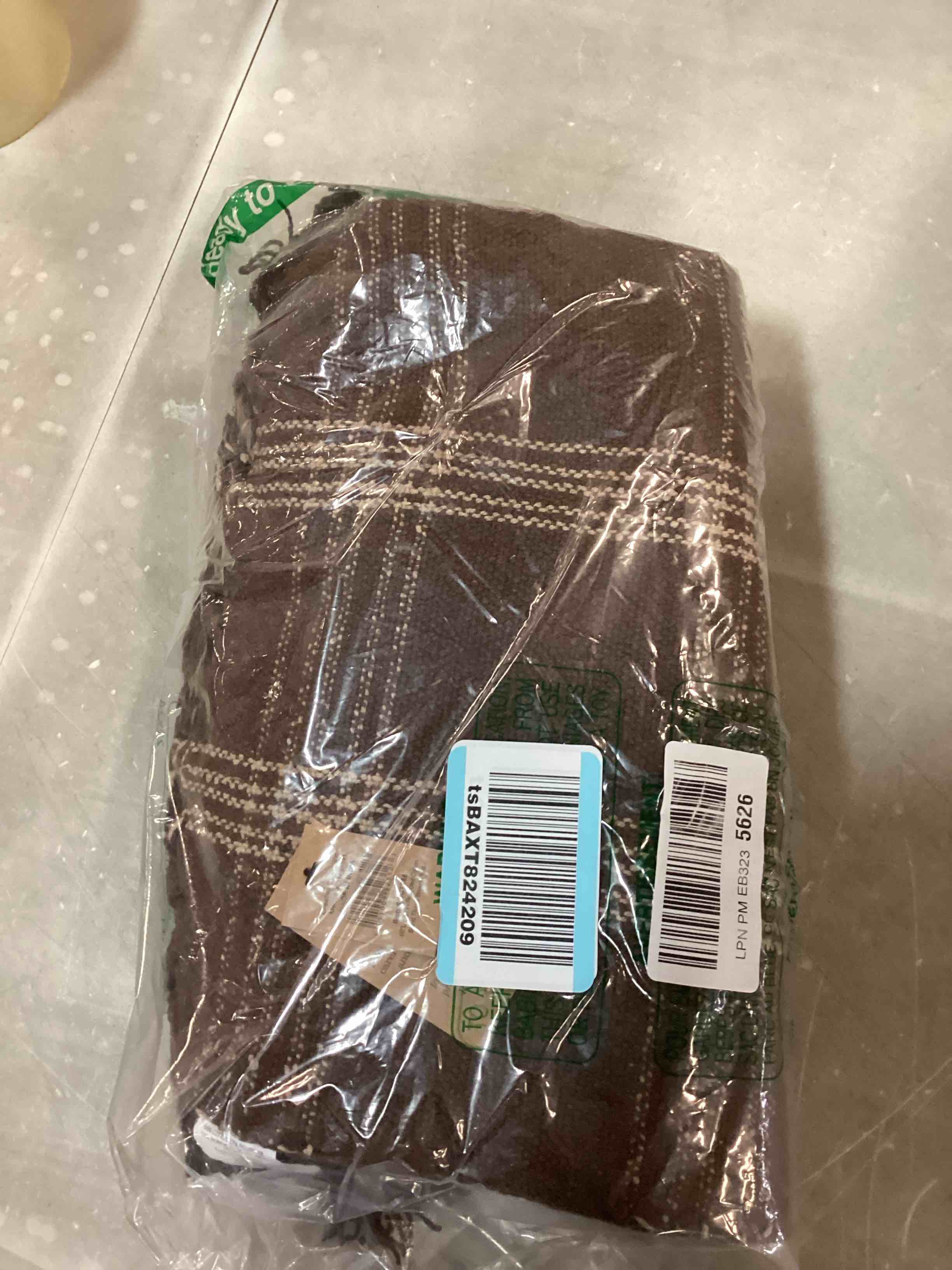 https://s3.amazonaws.com/lotting-images-prod/bidfta/PPE3438205_1749311219851.jpeg