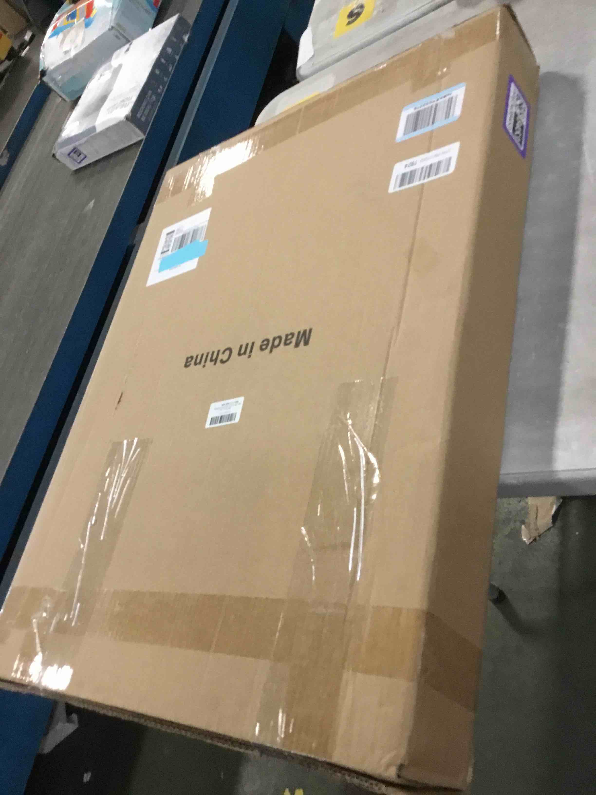 https://s3.amazonaws.com/lotting-images-prod/bidfta/PPE3438453_1749494208176.jpeg