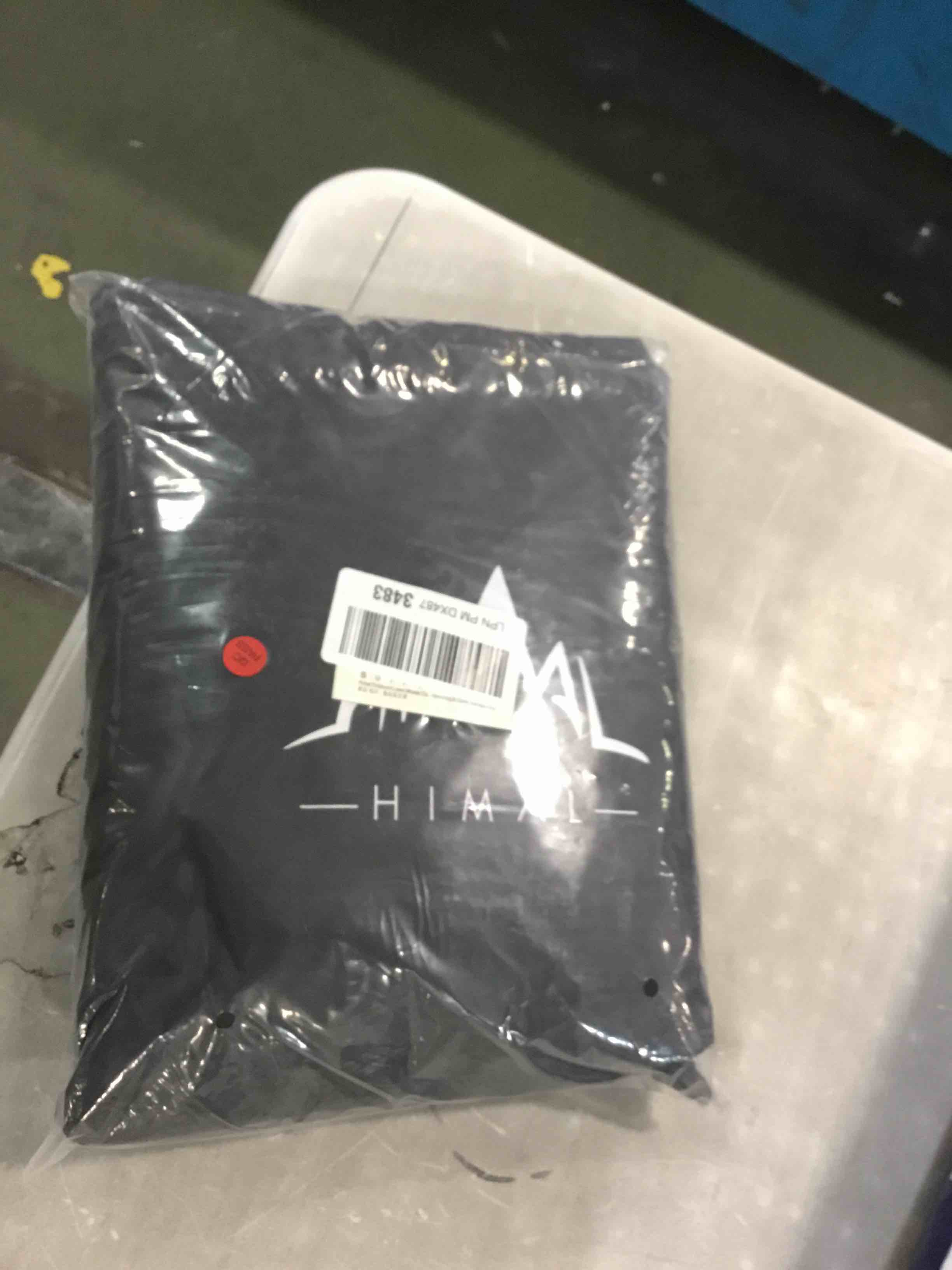 https://s3.amazonaws.com/lotting-images-prod/bidfta/PPE3438547_1749560634060.jpeg