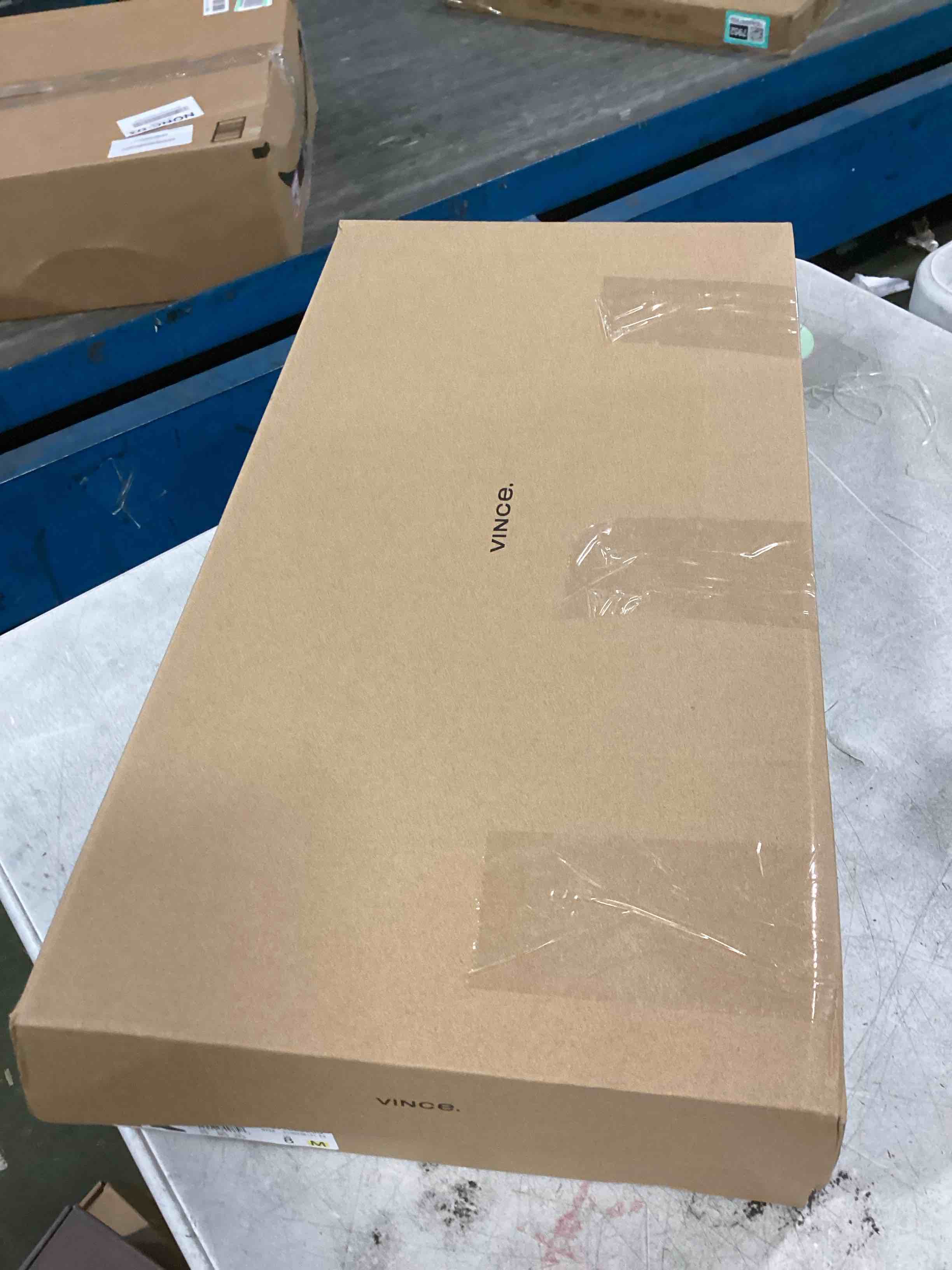 https://s3.amazonaws.com/lotting-images-prod/bidfta/PPE3439672_1748367481433.jpeg