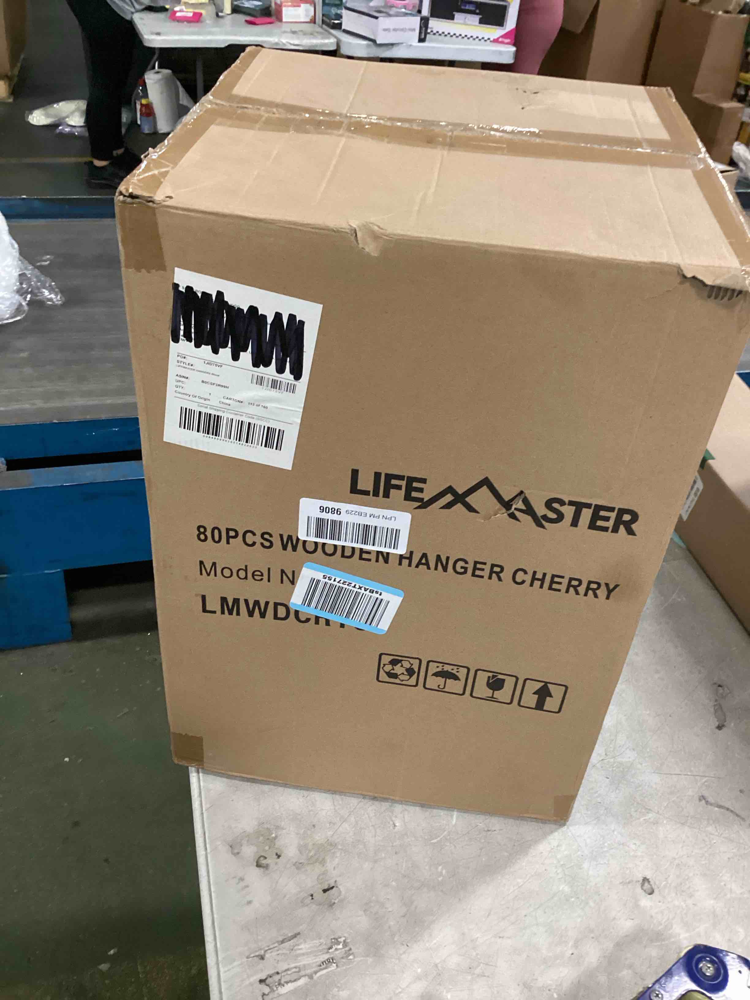 https://s3.amazonaws.com/lotting-images-prod/bidfta/PPE3439955_1748522631337.jpeg