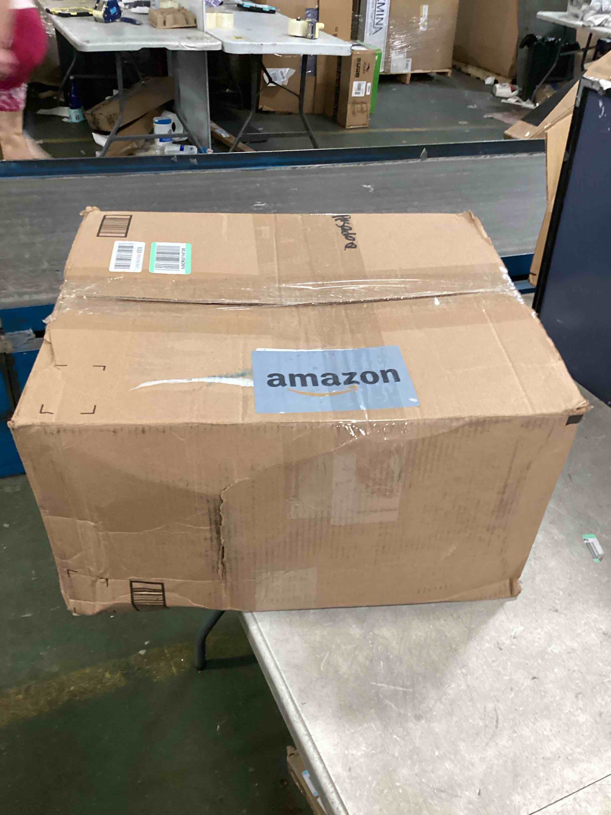 https://s3.amazonaws.com/lotting-images-prod/bidfta/PPE3440140_1748625269522.jpeg