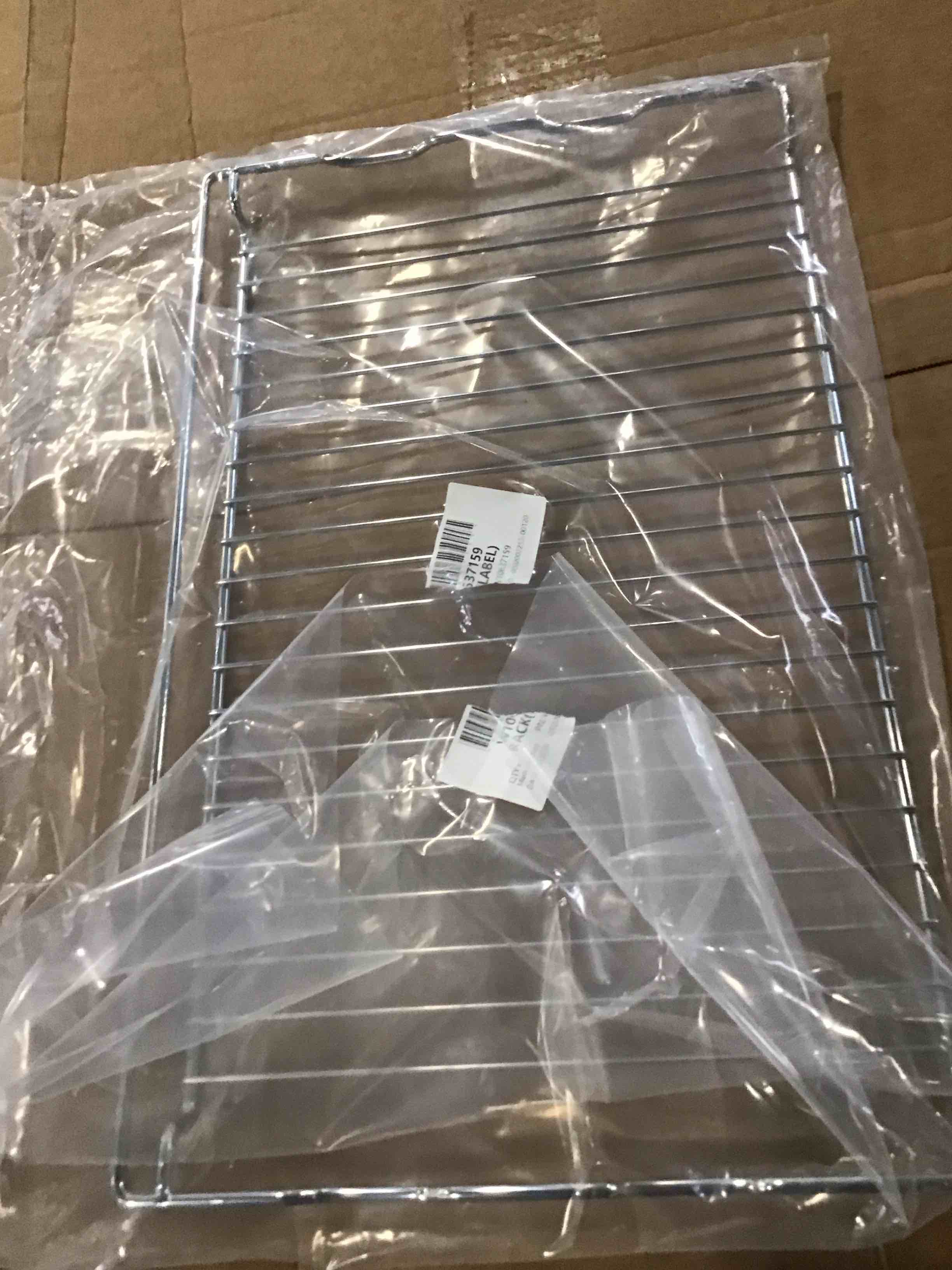 https://s3.amazonaws.com/lotting-images-prod/bidfta/PPE3441379_1749918075692.jpeg