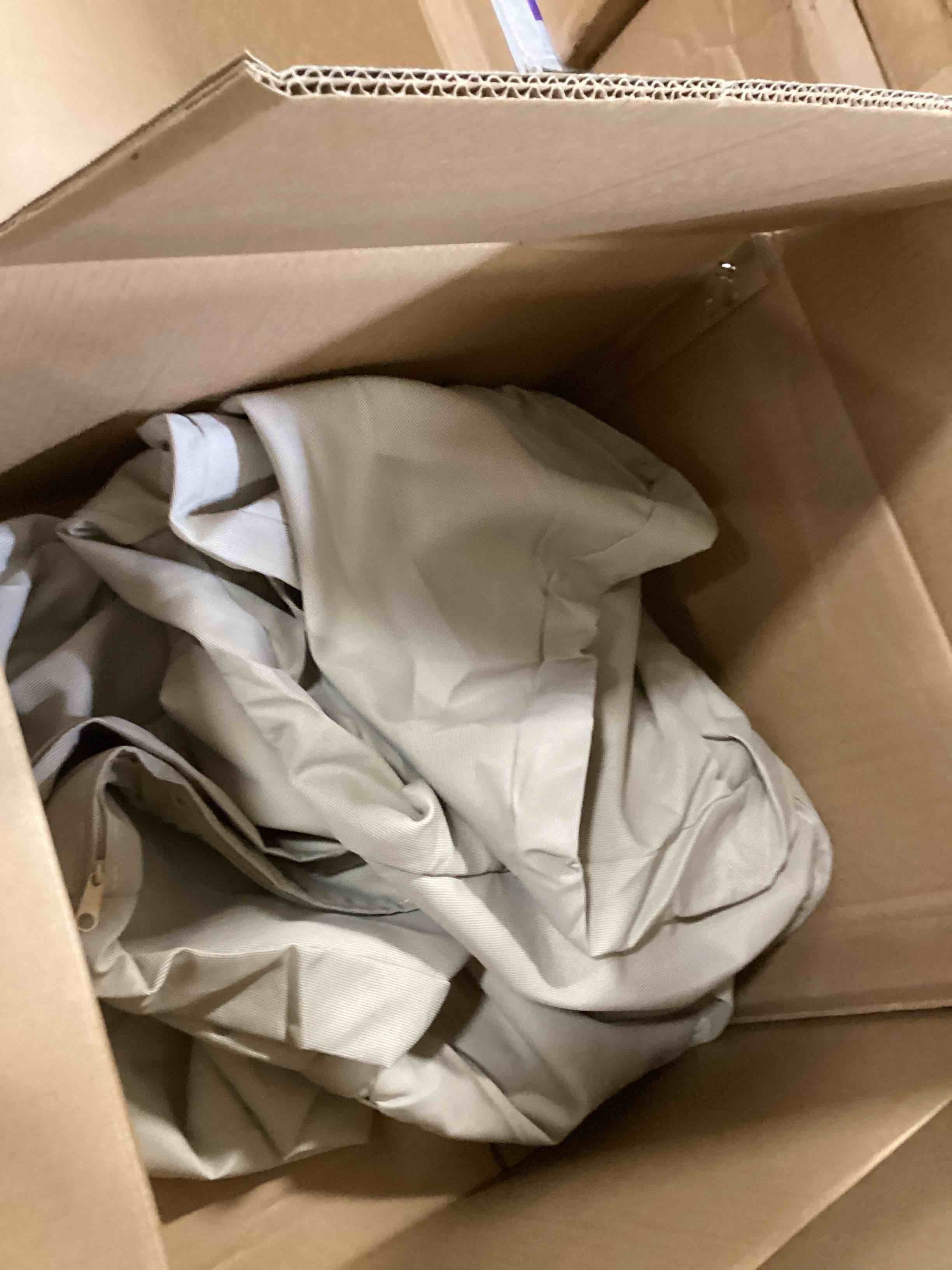 https://s3.amazonaws.com/lotting-images-prod/bidfta/PPE3442910_1749654617627.jpeg