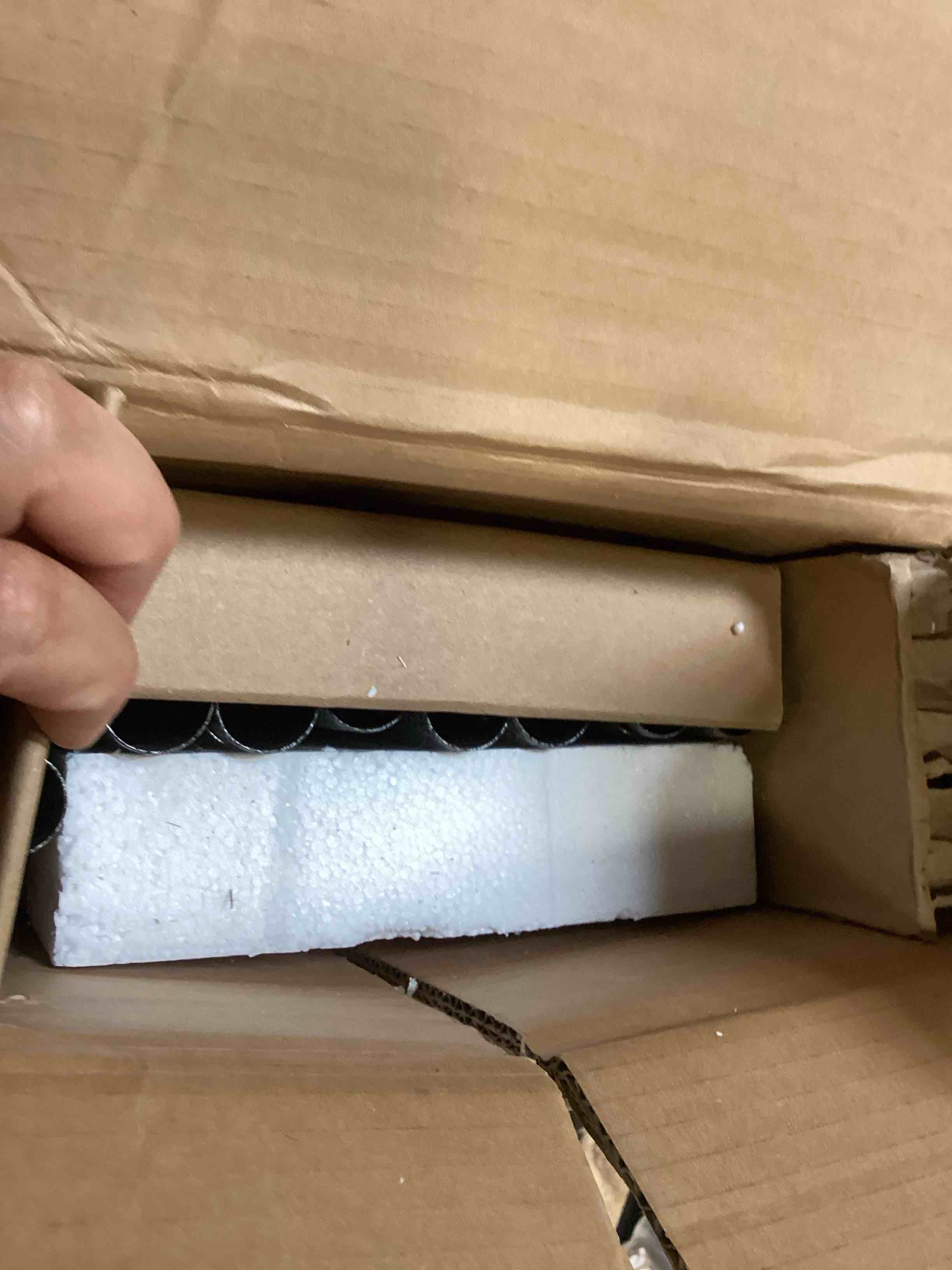 https://s3.amazonaws.com/lotting-images-prod/bidfta/PPE3443005_1749747061921.jpeg