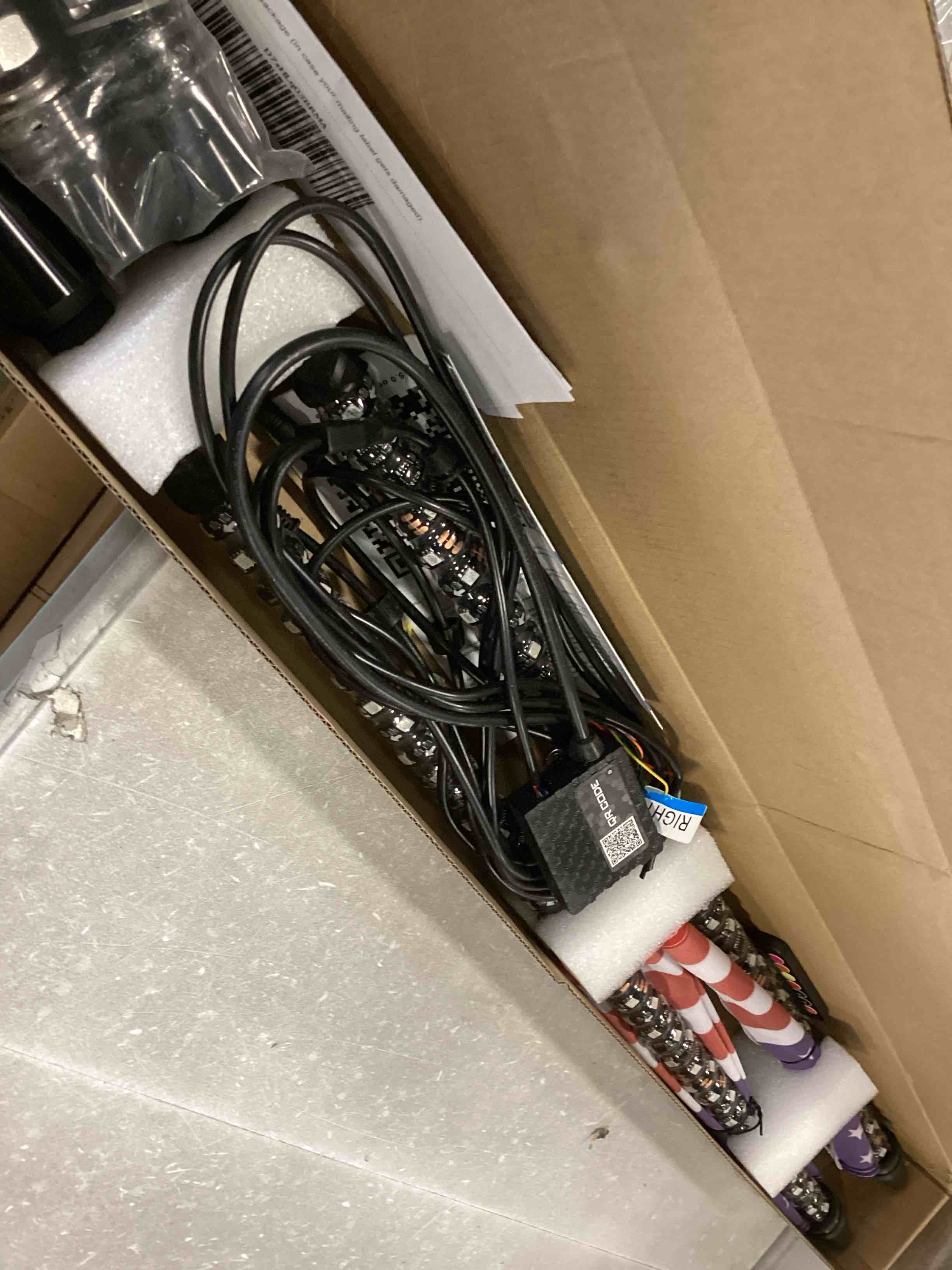 https://s3.amazonaws.com/lotting-images-prod/bidfta/PPE3443162_1749827785756.jpeg