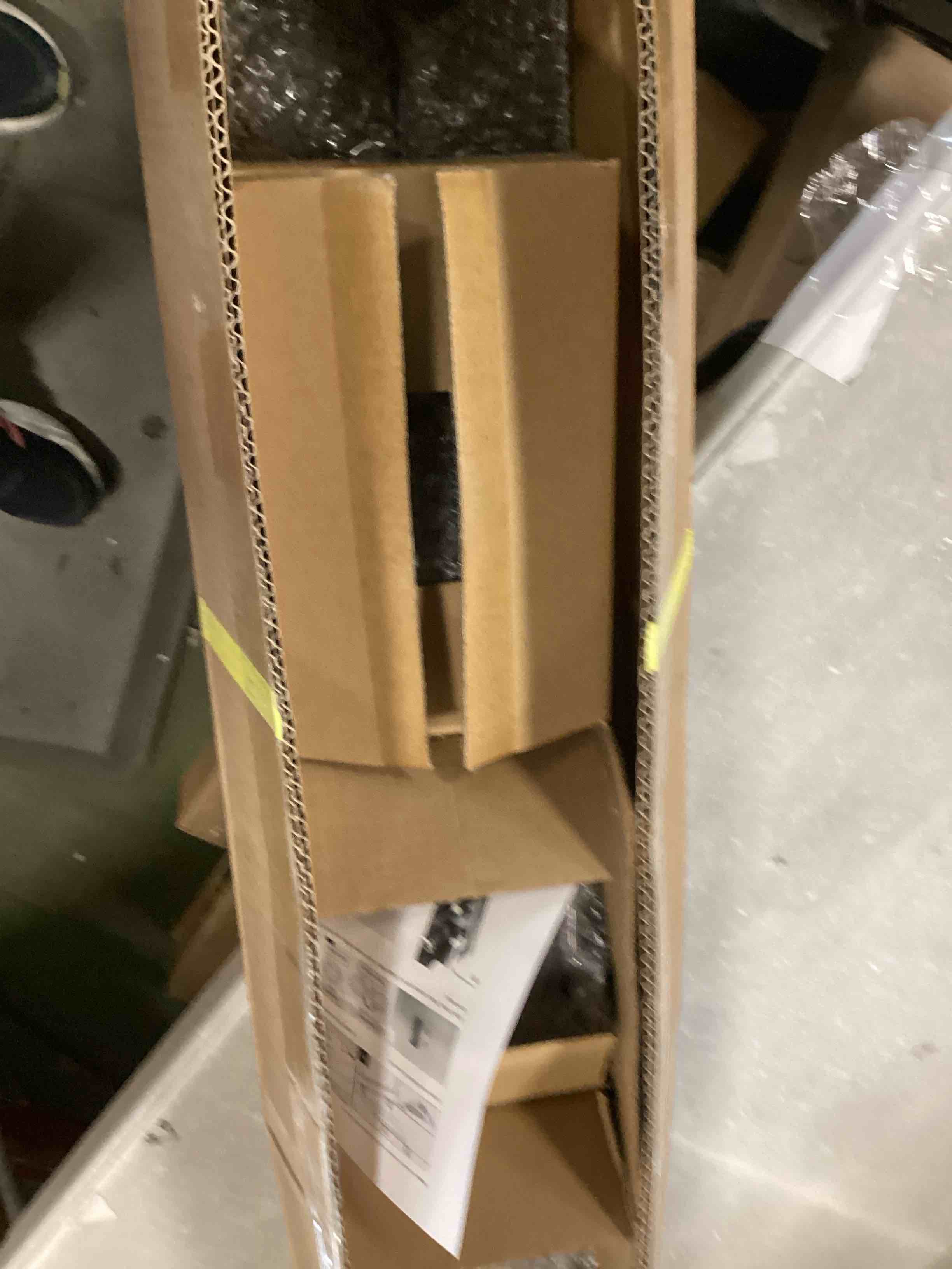 https://s3.amazonaws.com/lotting-images-prod/bidfta/PPE3443163_1749828065537.jpeg
