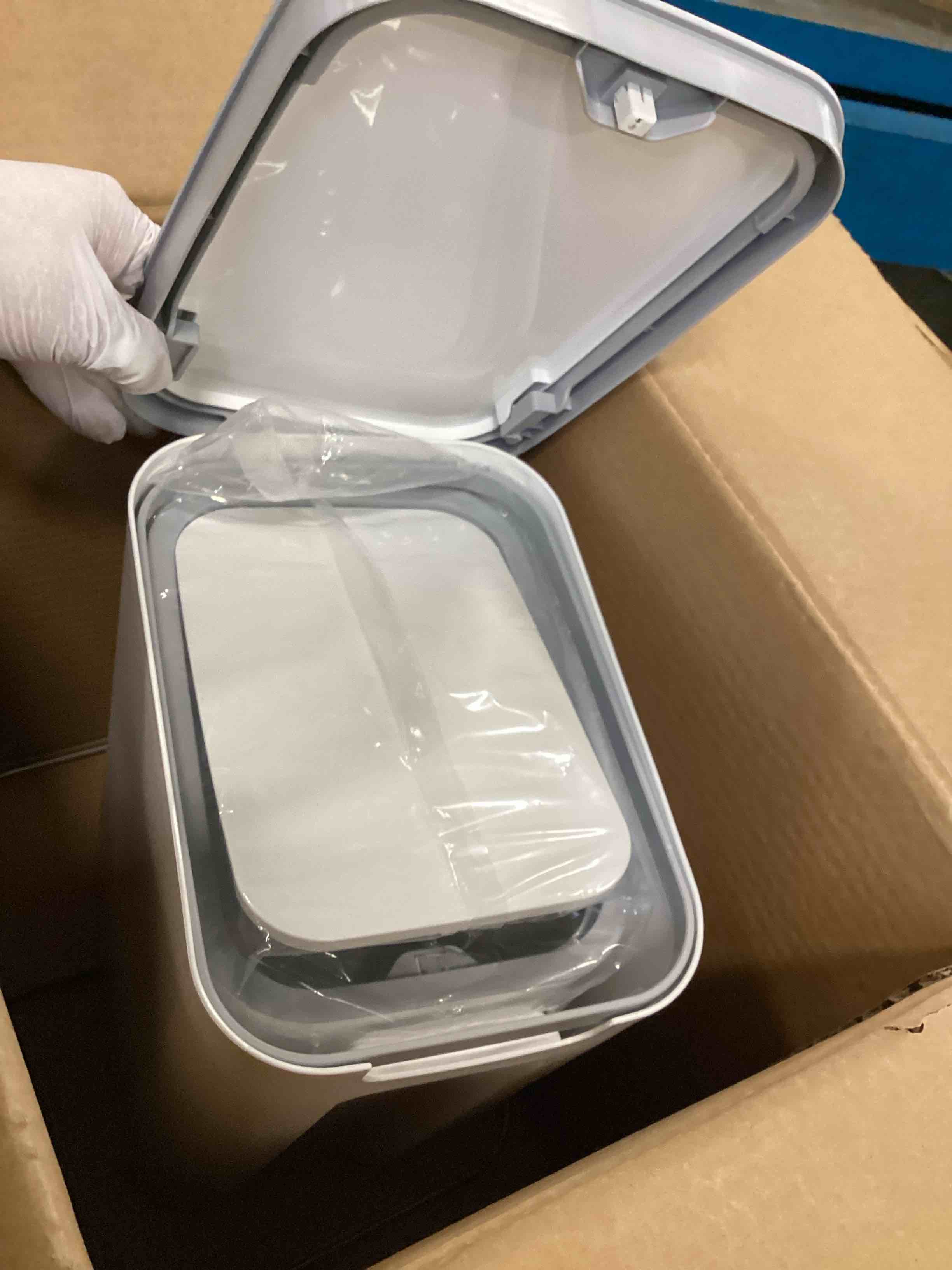 https://s3.amazonaws.com/lotting-images-prod/bidfta/PPE3443660_1750171128116.jpeg