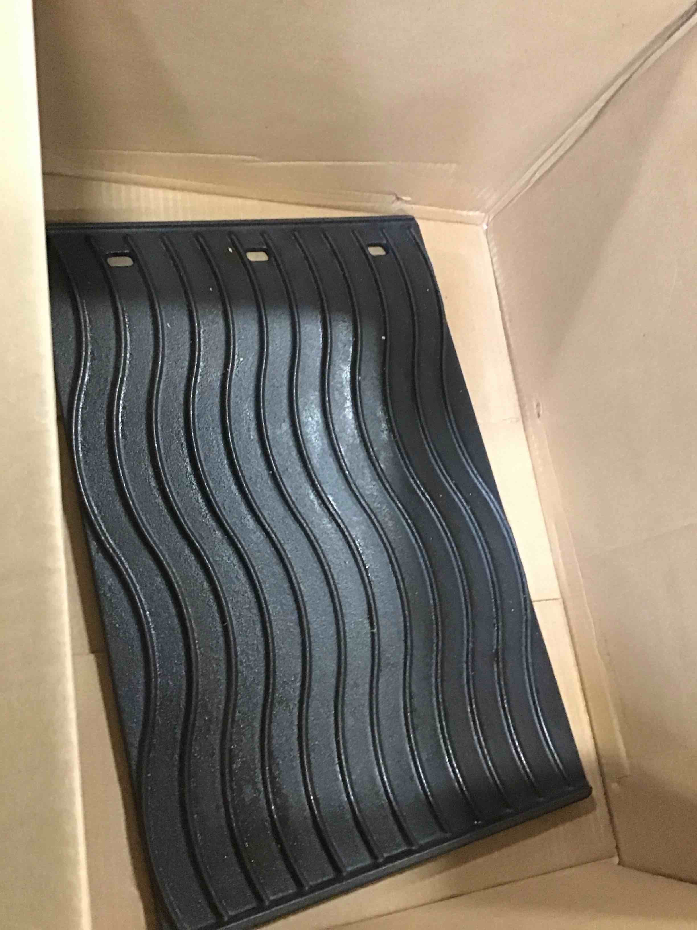 https://s3.amazonaws.com/lotting-images-prod/bidfta/PPE3443755_1750185718653.jpeg