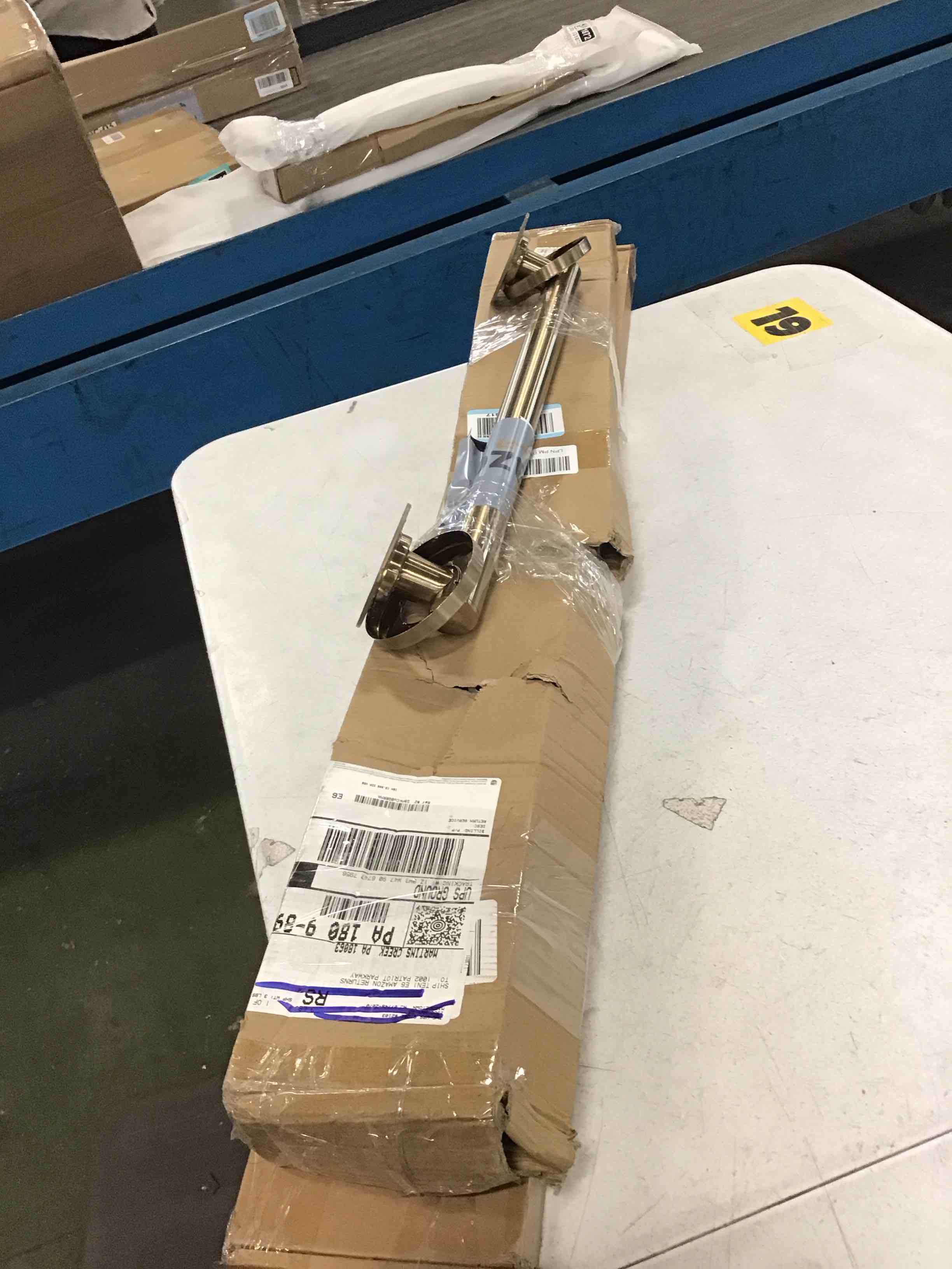 https://s3.amazonaws.com/lotting-images-prod/bidfta/PPE3443776_1750190856792.jpeg