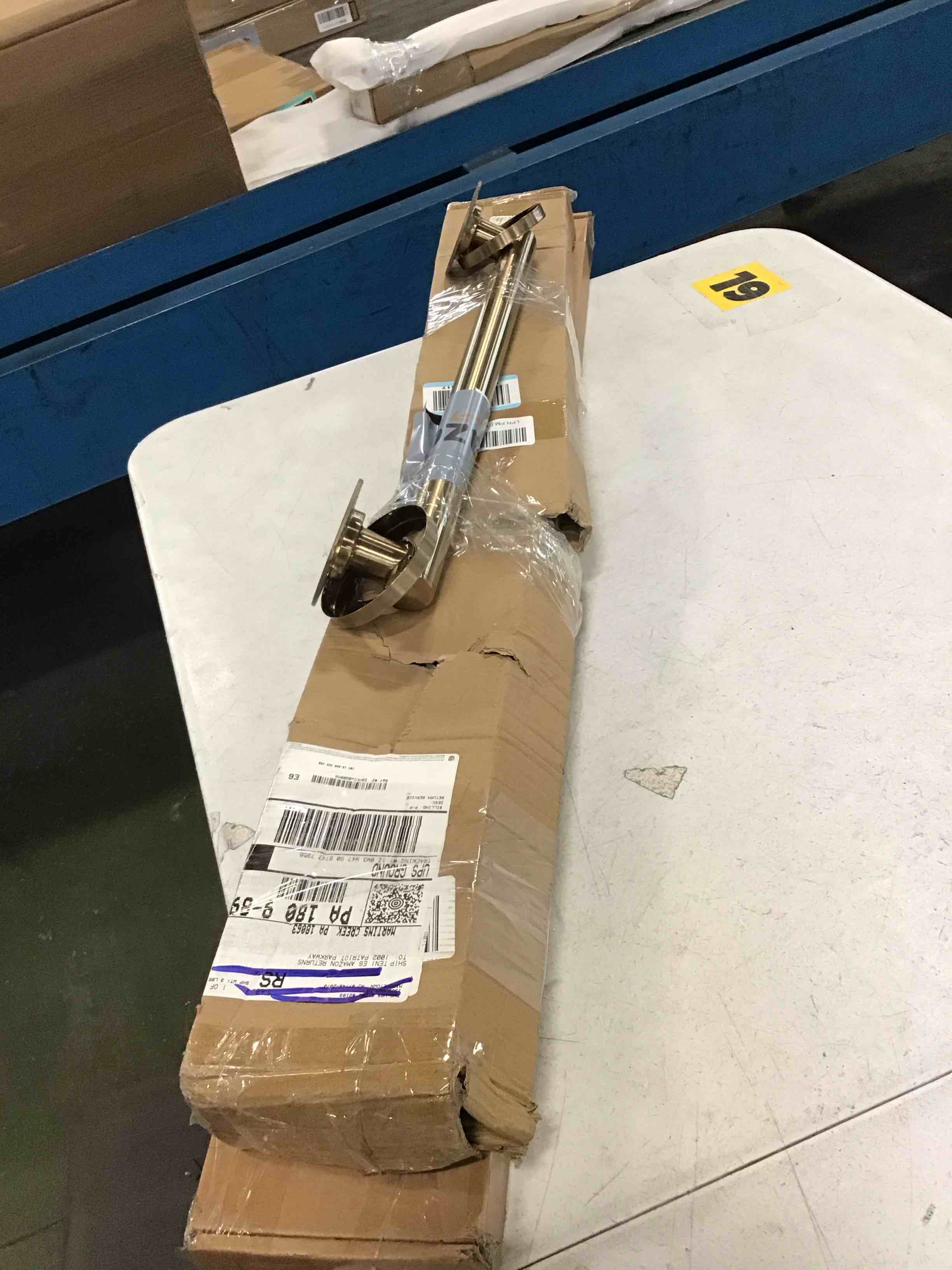 https://s3.amazonaws.com/lotting-images-prod/bidfta/PPE3443776_1750190858226.jpeg