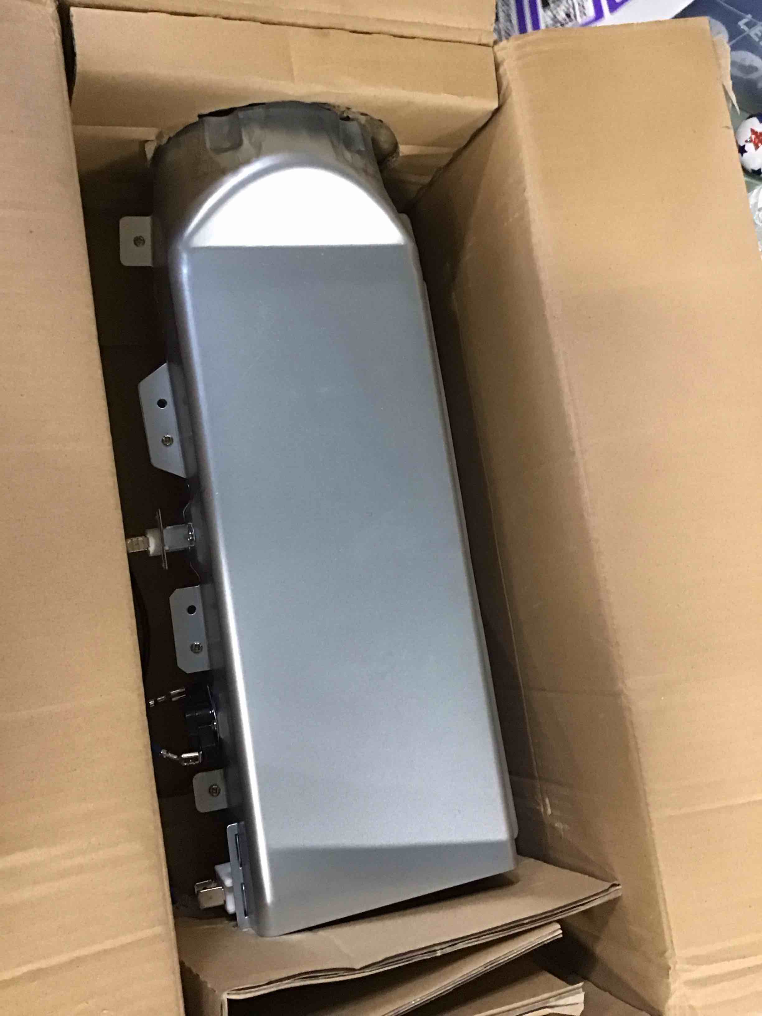 https://s3.amazonaws.com/lotting-images-prod/bidfta/PPE3443909_1750261857039.jpeg