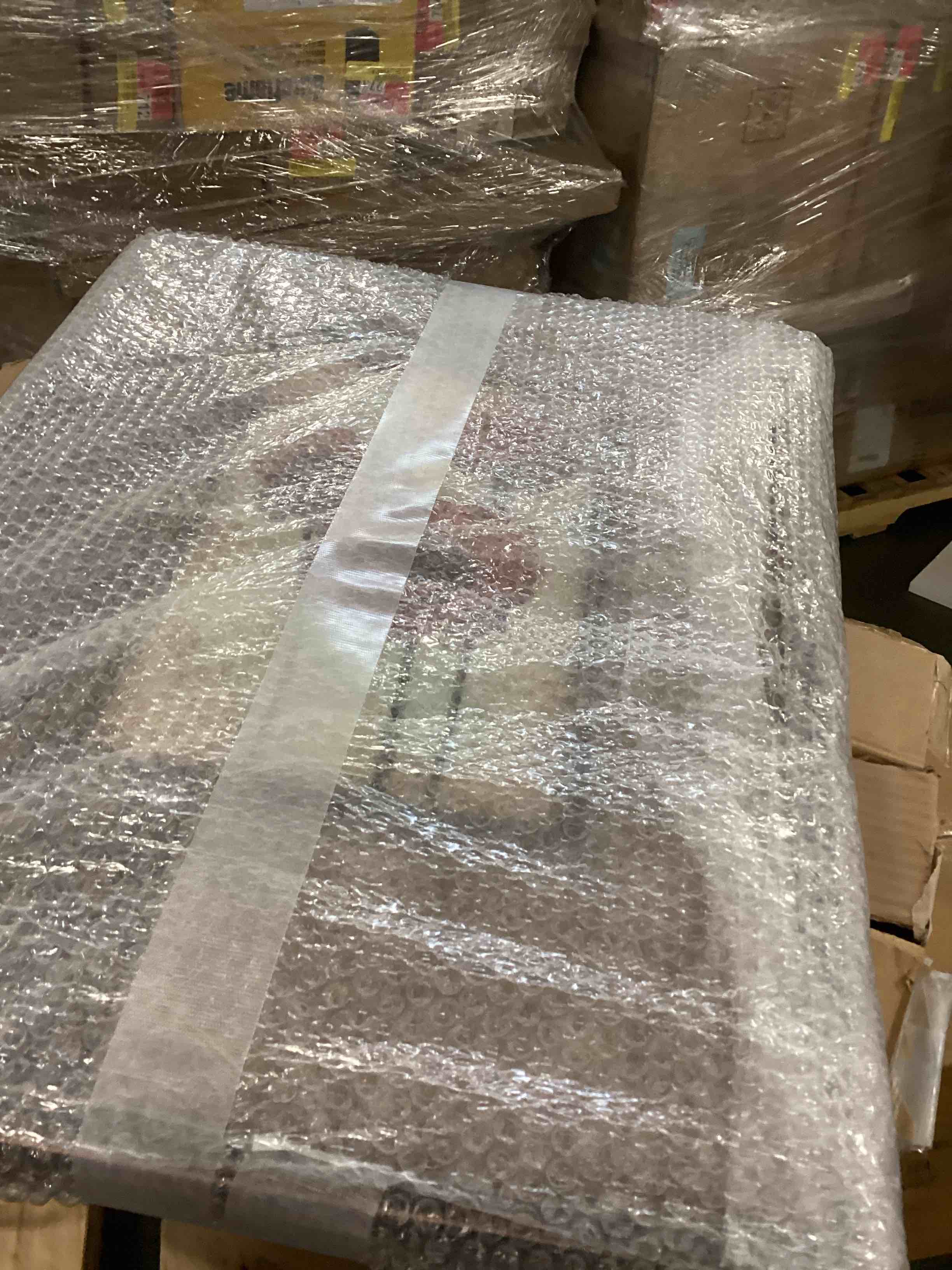 https://s3.amazonaws.com/lotting-images-prod/bidfta/PPE3445199_1749837045632.jpeg
