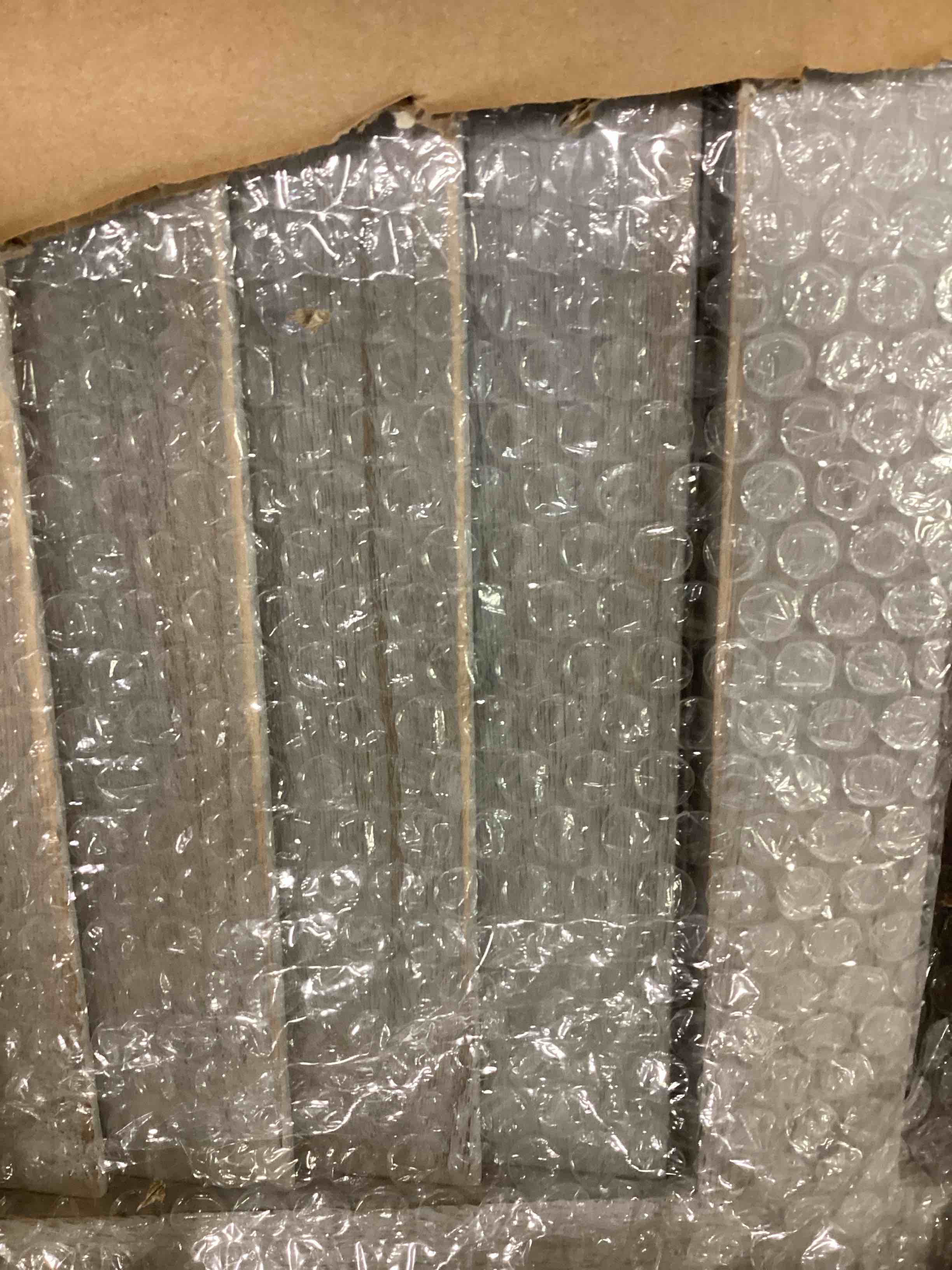 https://s3.amazonaws.com/lotting-images-prod/bidfta/PPE3445574_1750358983555.jpeg