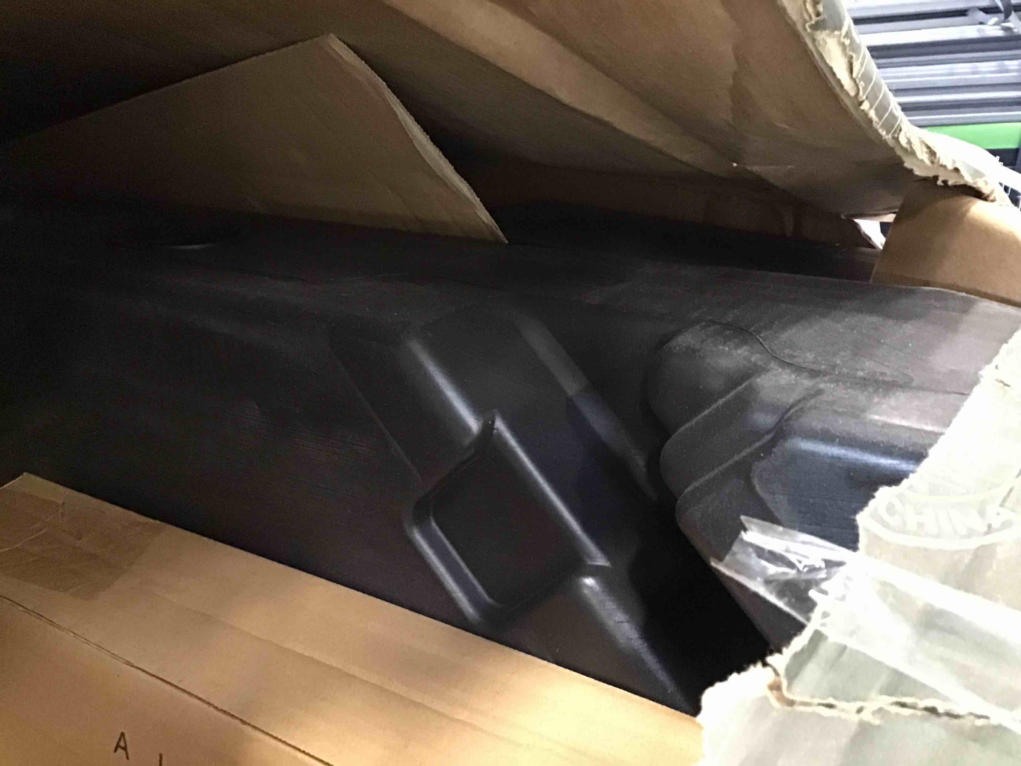 https://s3.amazonaws.com/lotting-images-prod/bidfta/PPE3445860_1750505573871.jpeg