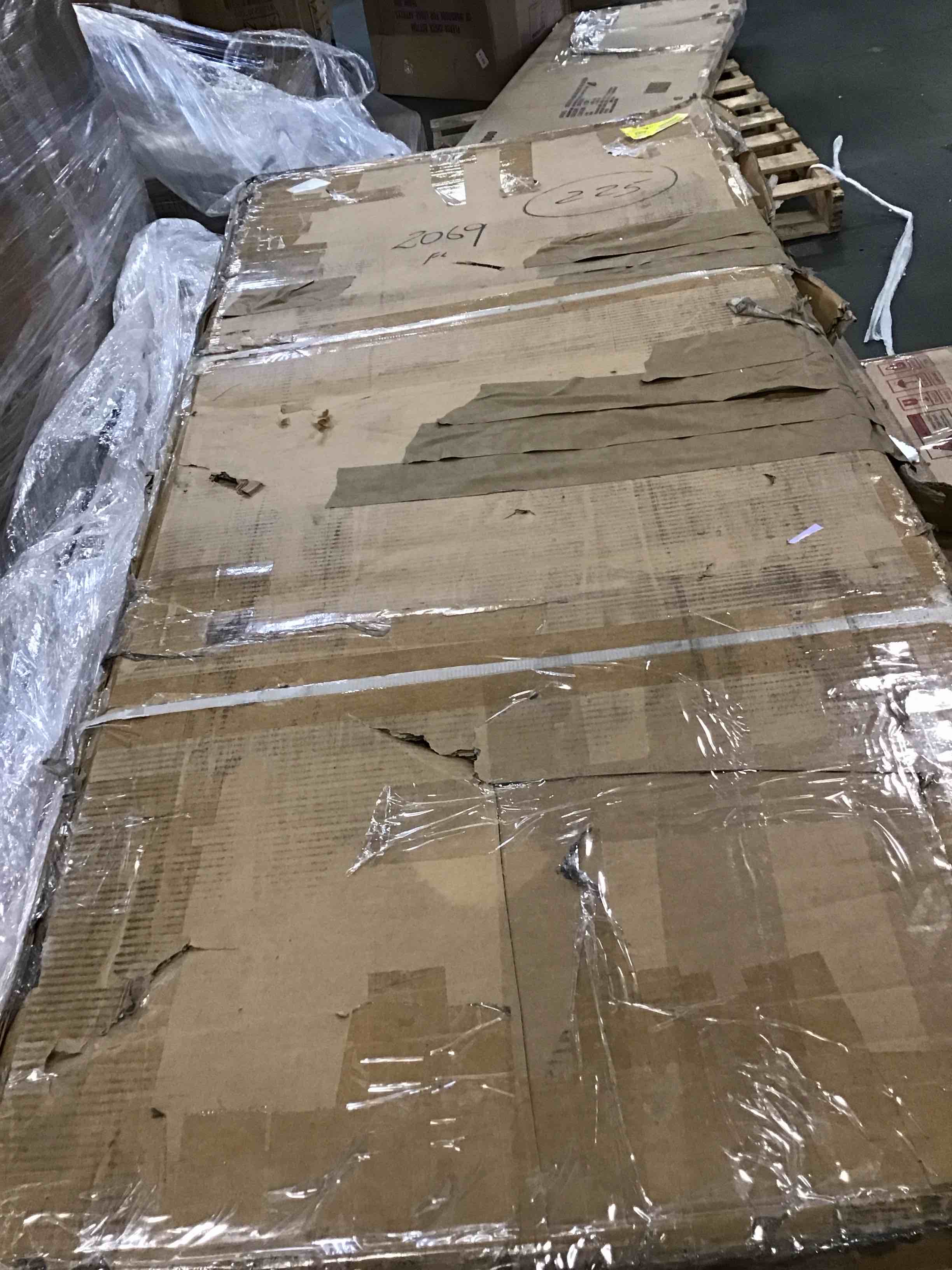 https://s3.amazonaws.com/lotting-images-prod/bidfta/PPE3445887_1750512779783.jpeg