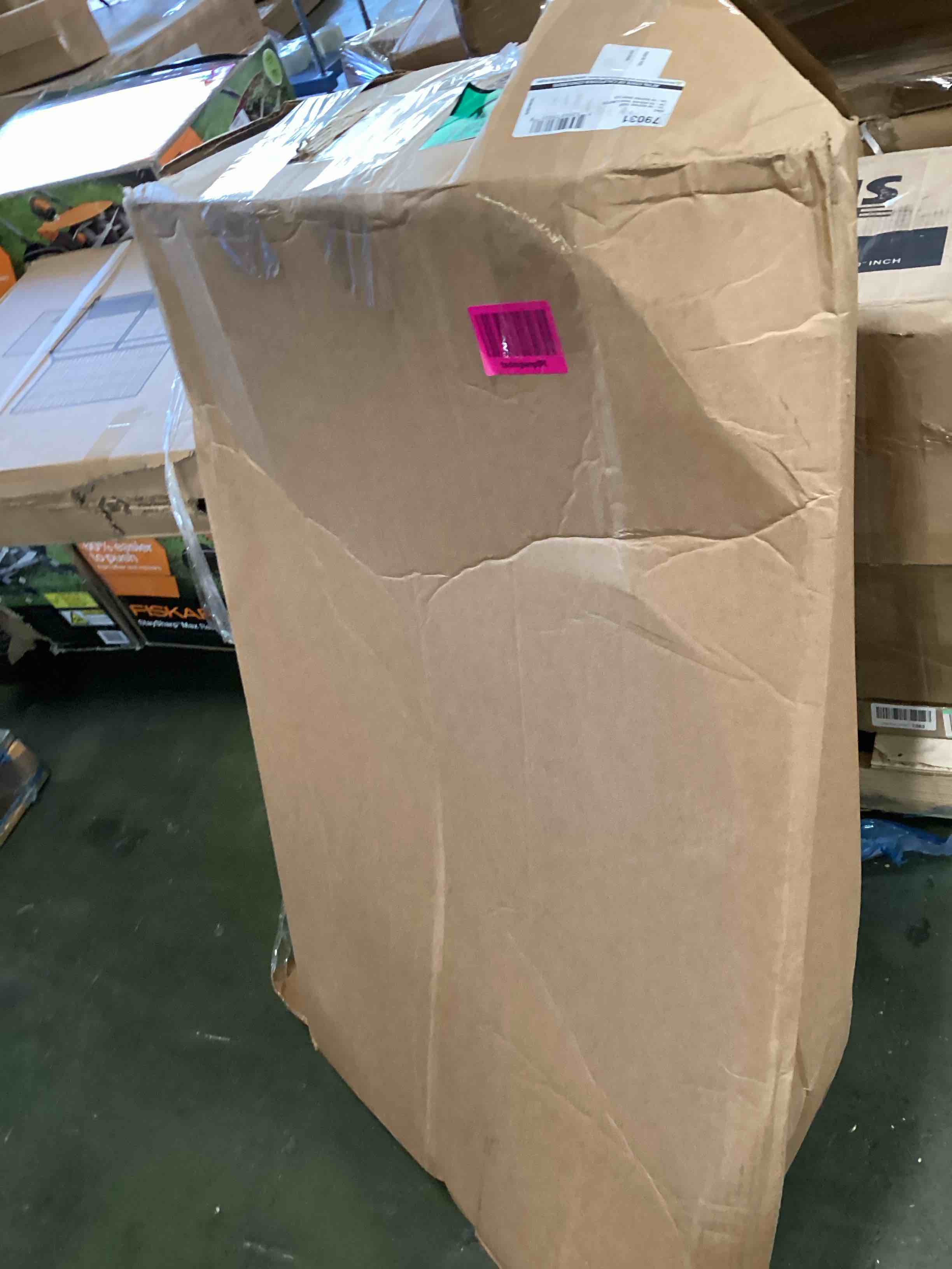 https://s3.amazonaws.com/lotting-images-prod/bidfta/PPE3446207_1750942751818.jpeg