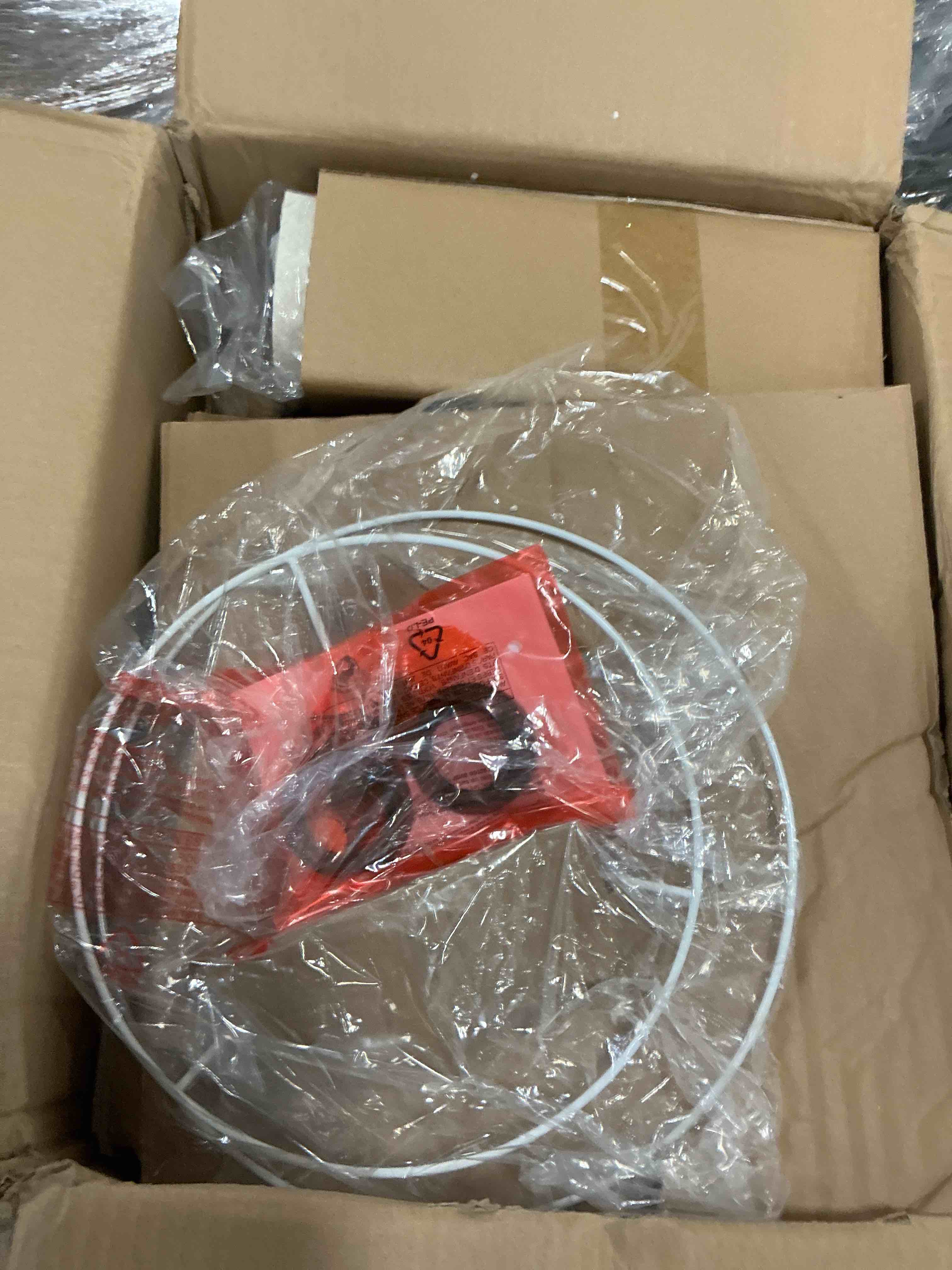 https://s3.amazonaws.com/lotting-images-prod/bidfta/PPE3446487_1751297471960.jpeg